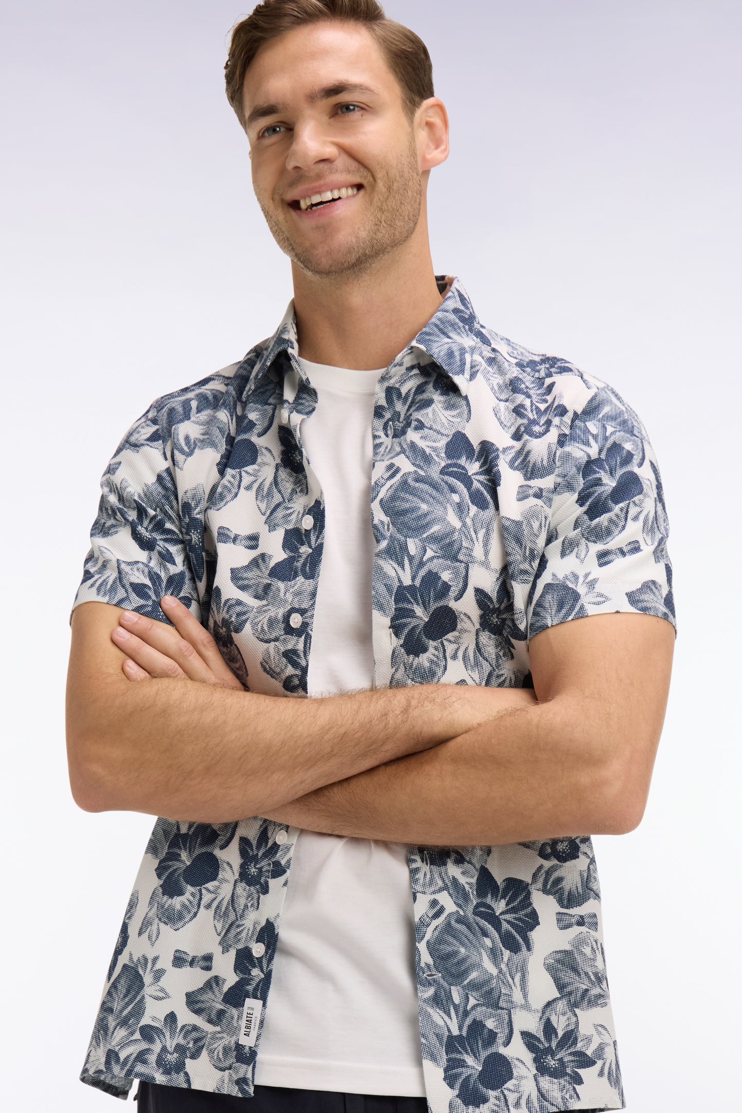 Short-sleeved slim-fit navy floral cotton piqué shirt