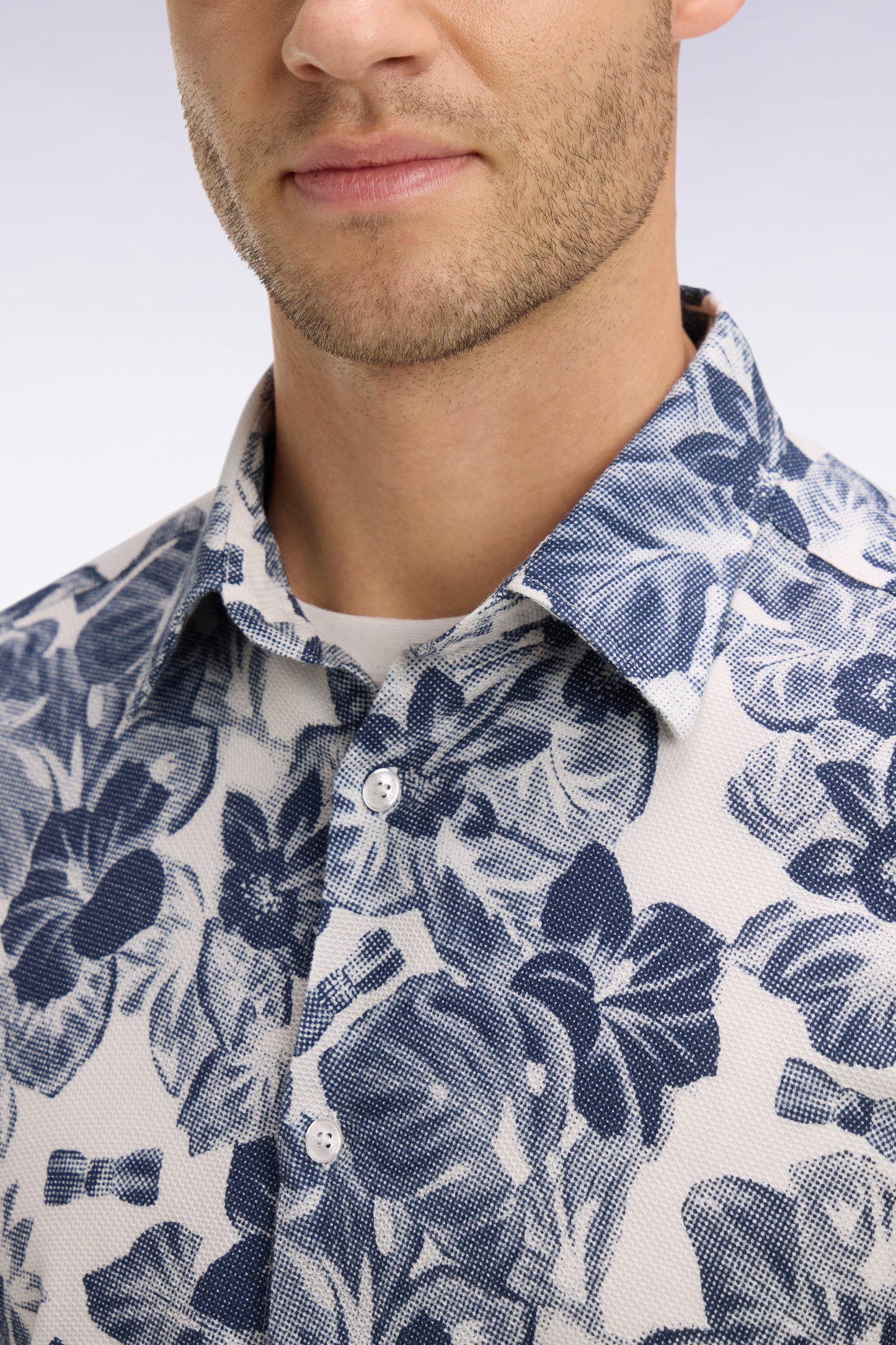 Short-sleeved slim-fit navy floral cotton piqué shirt