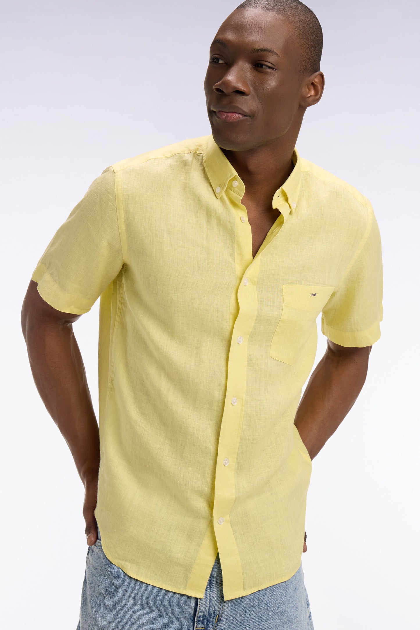 Chemise à manches courtes en lin jaune