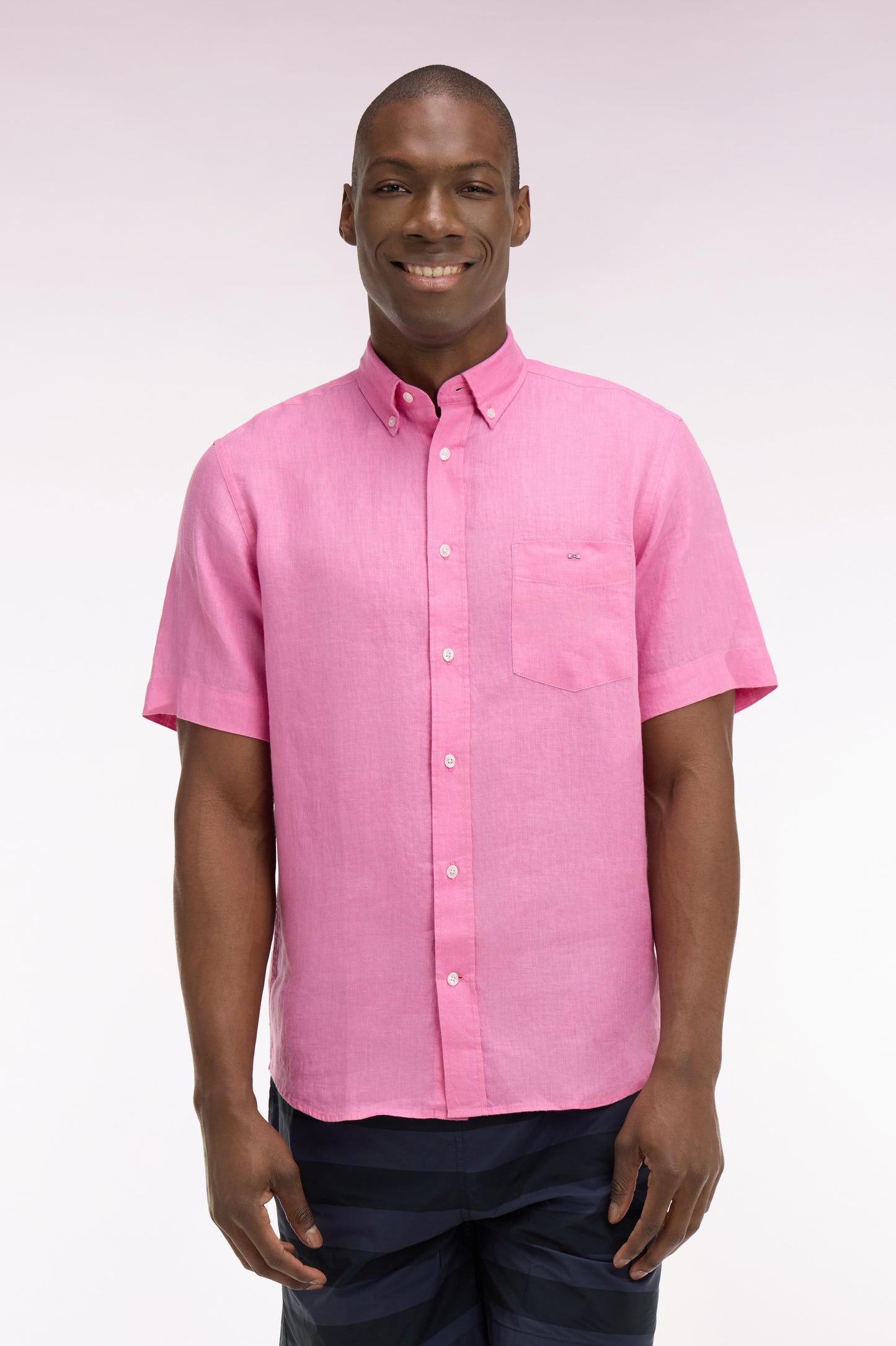 Chemise à manches courtes en lin rose