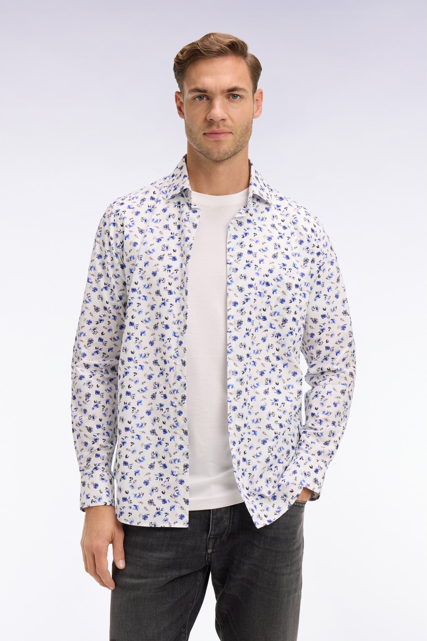 Slim fit blue floral print cotton poplin shirt