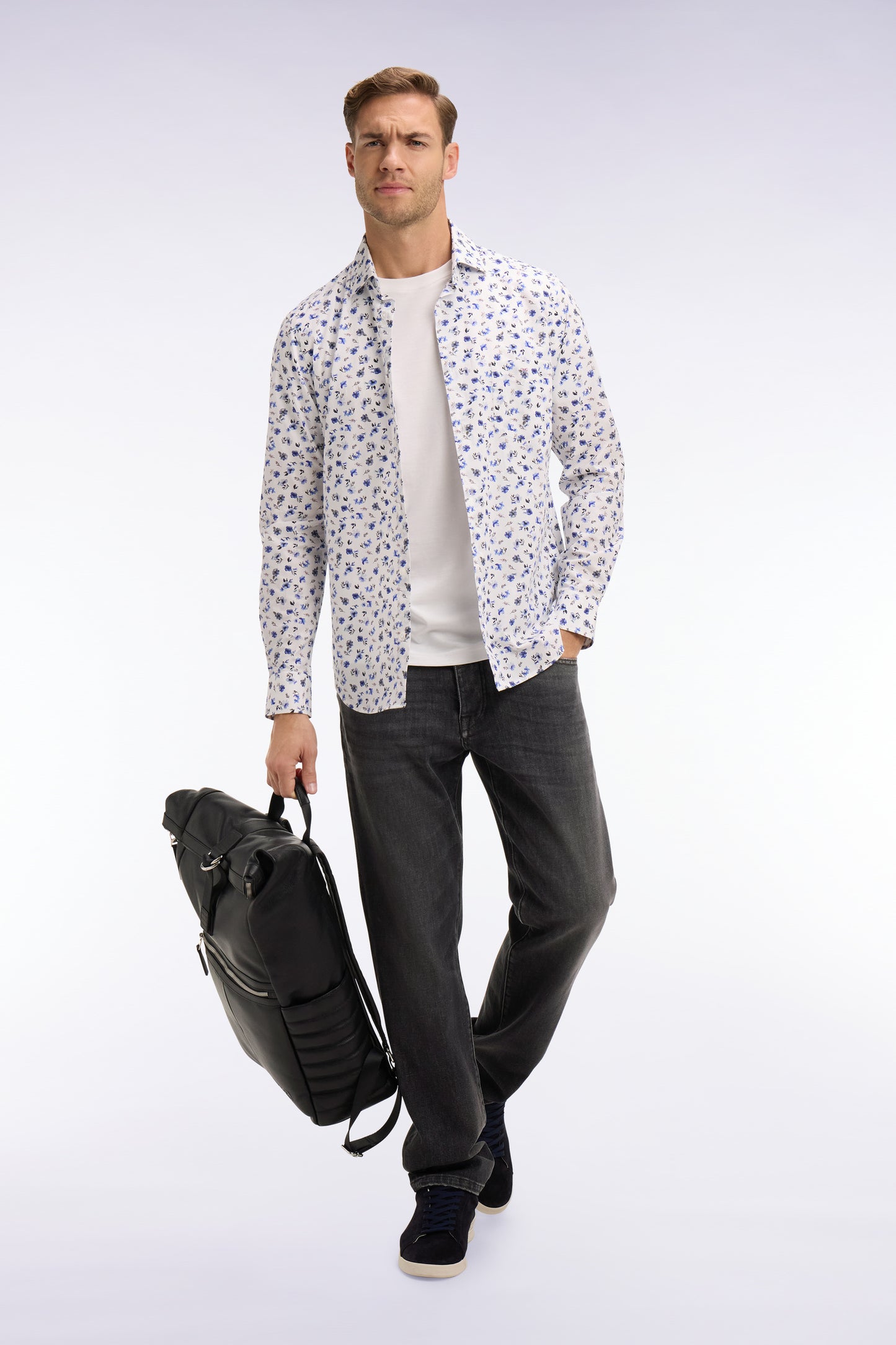 Slim fit blue floral print cotton poplin shirt