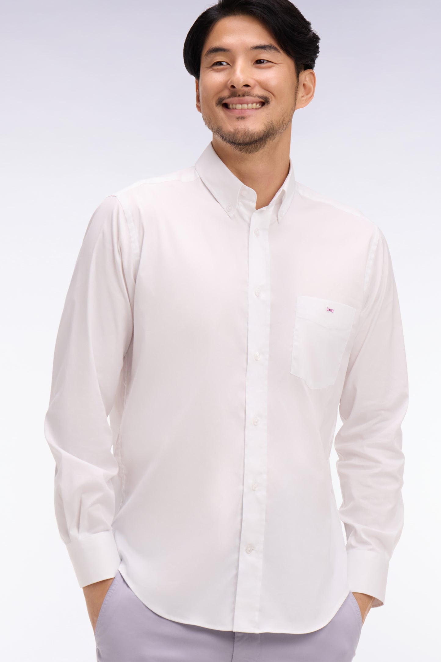 Chemise en coton mélangé blanche coupe regular