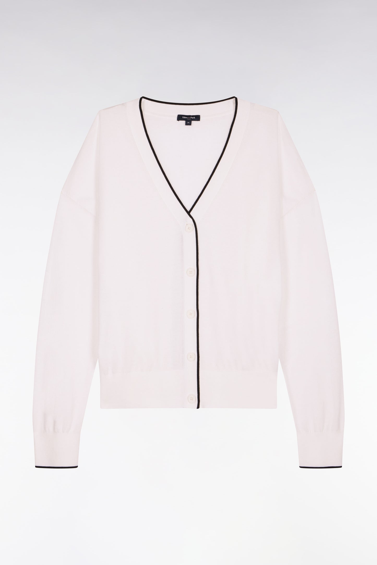 White V-neck buttoned cardigan