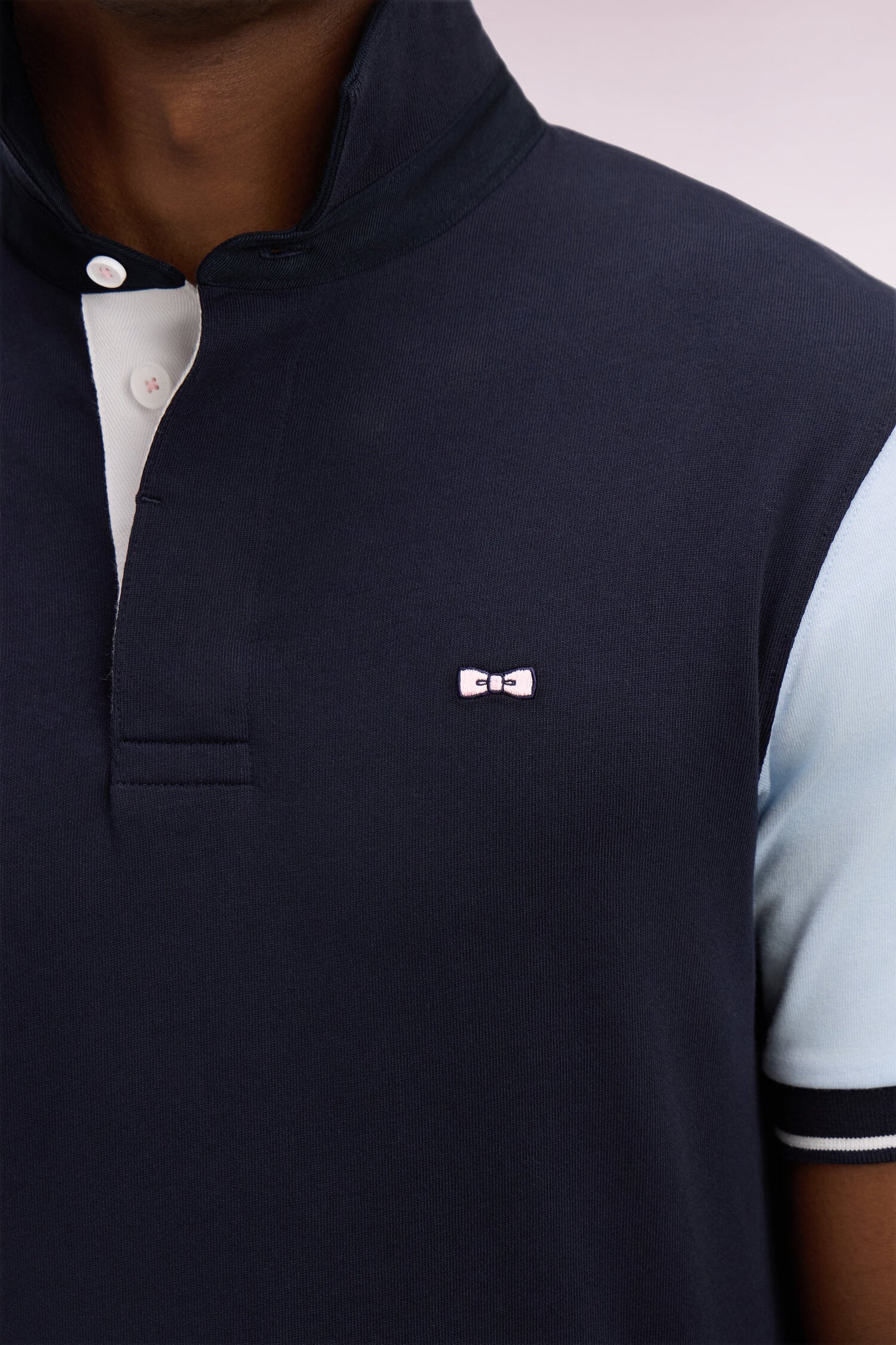 Short-sleeved jersey in navy colorblock cotton jersey, regular fit