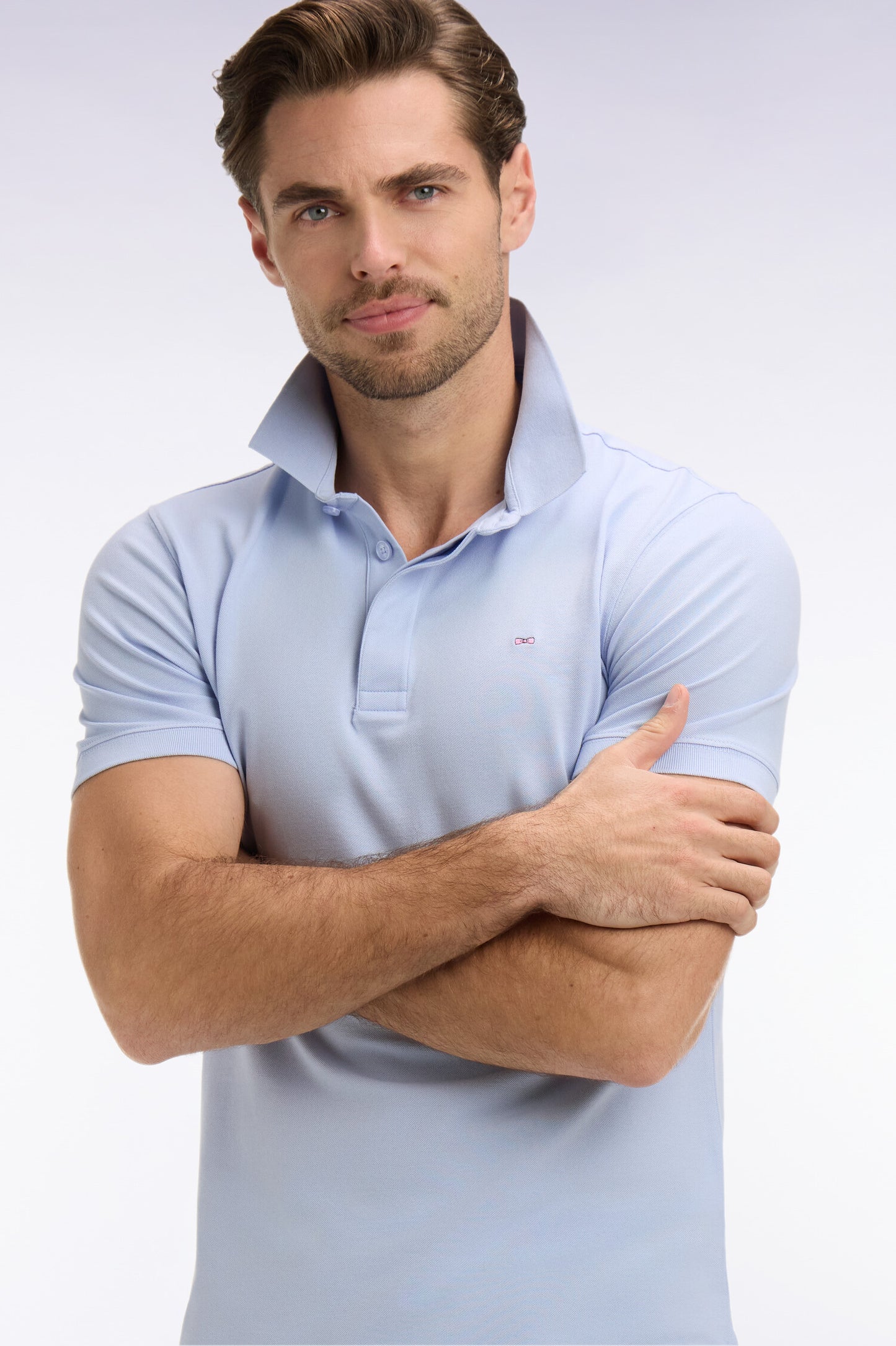 Polo à manches courtes en coton gris clair coupe slim