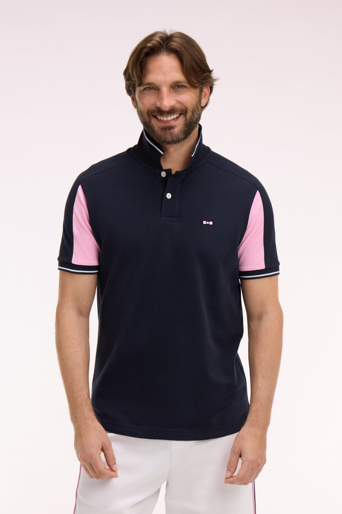 Short-sleeved navy cotton polo shirt