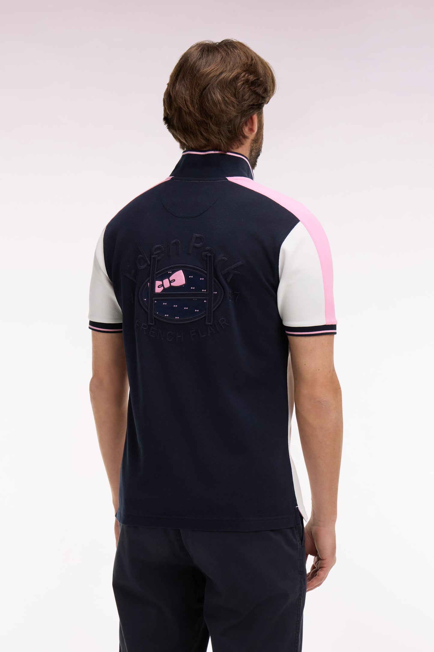 Polo à manches courtes en piqué coton blanc coupé cousu