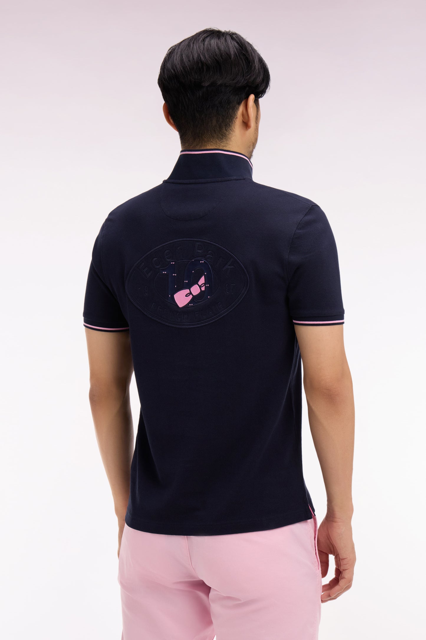 Polo à manches courtes en piqué coton marine broderie dos