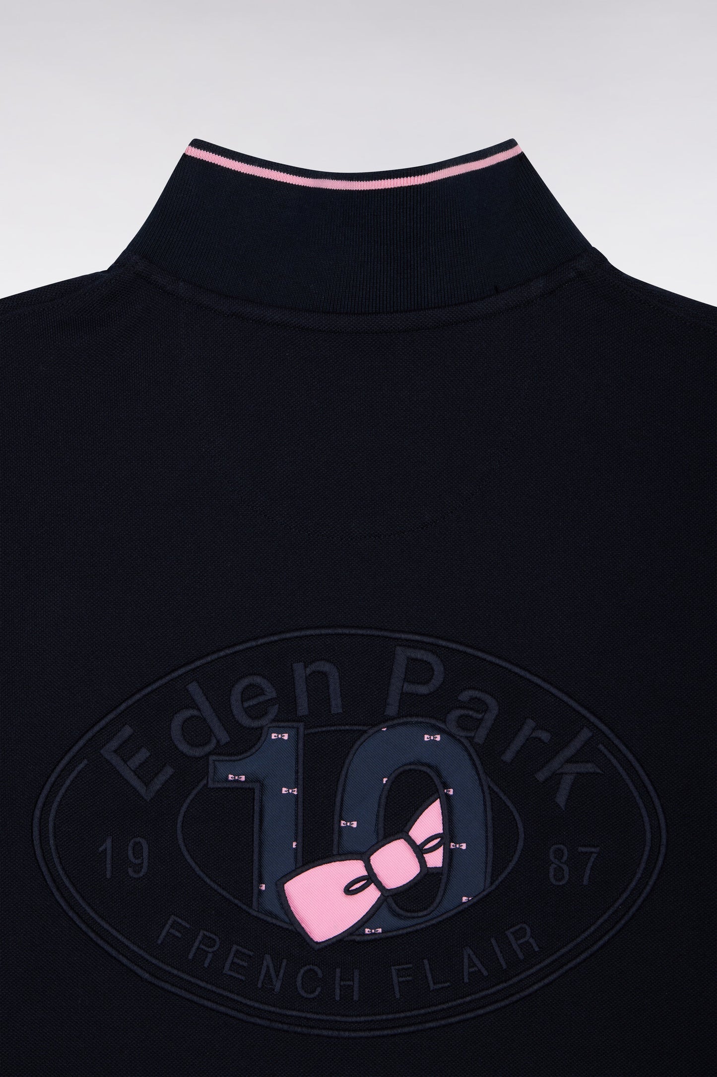 Polo à manches courtes en piqué coton marine broderie dos