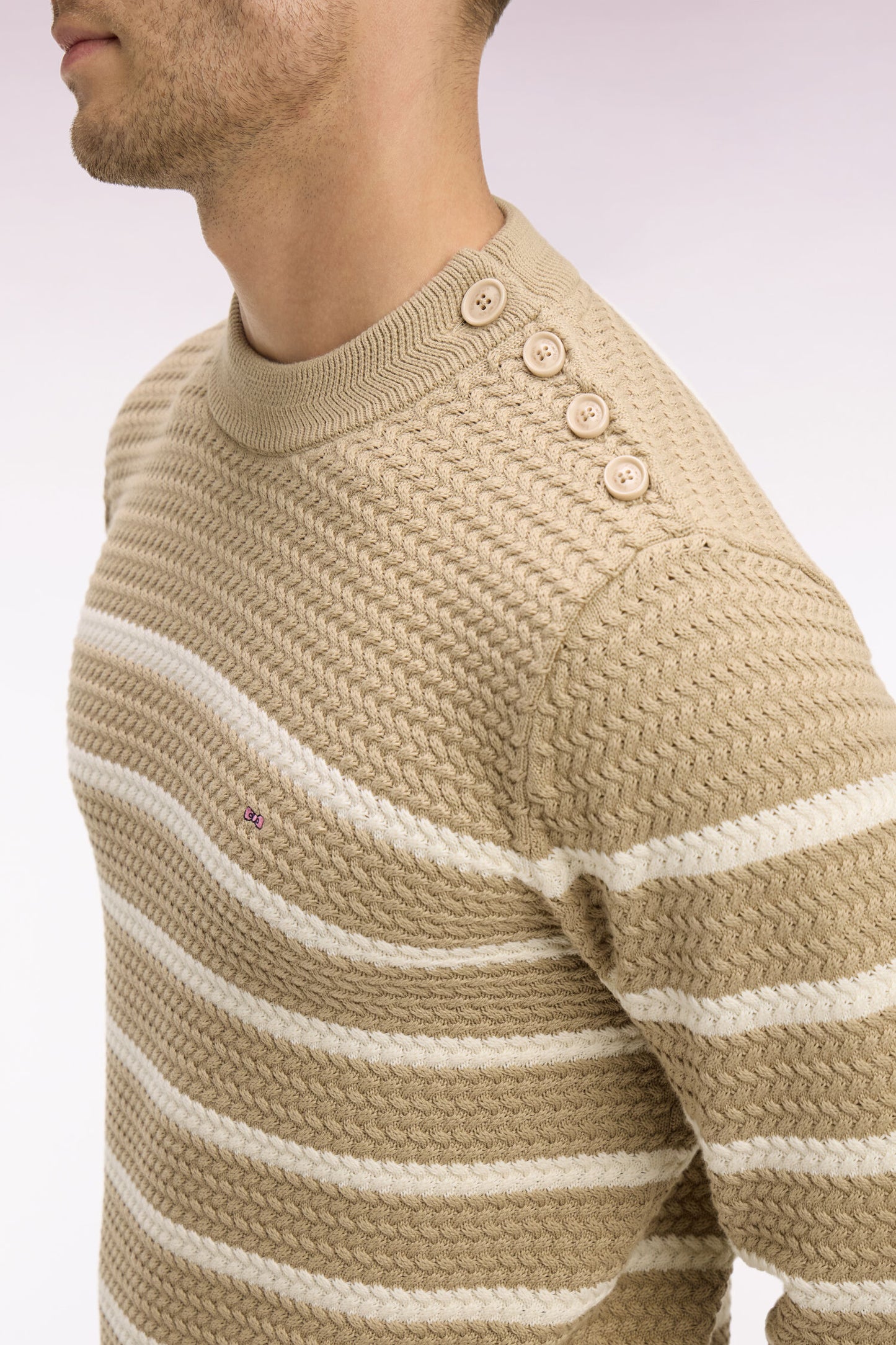 Sailor sweater with buttoned shoulder in beige chevron cotton