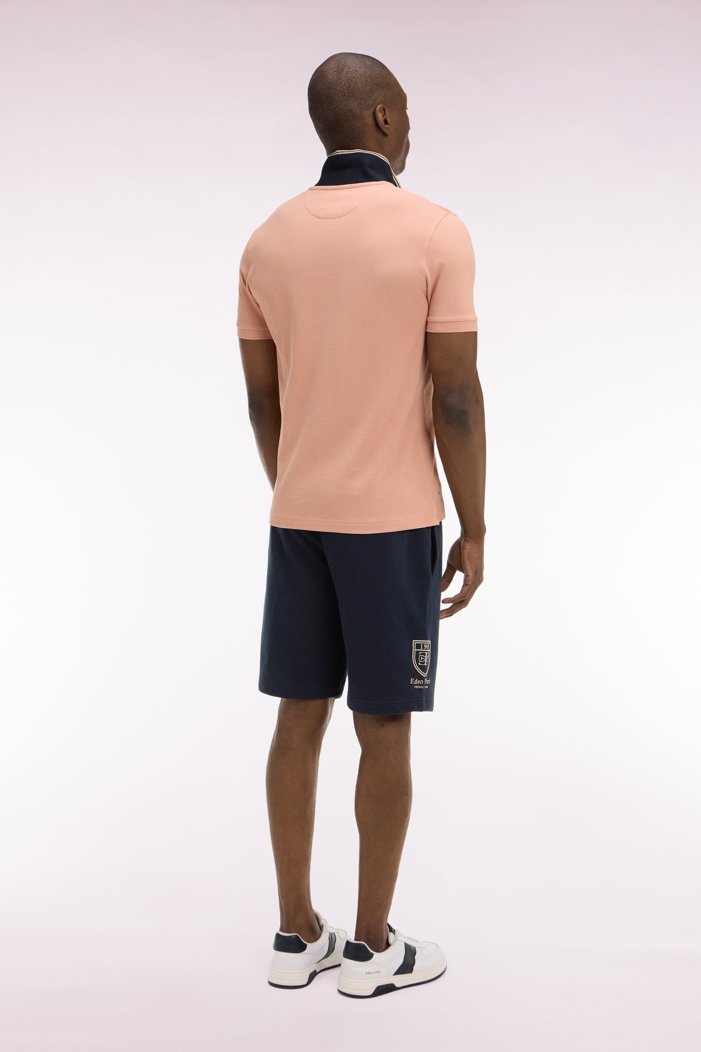 Navy cotton fleece shorts with embroidered badge