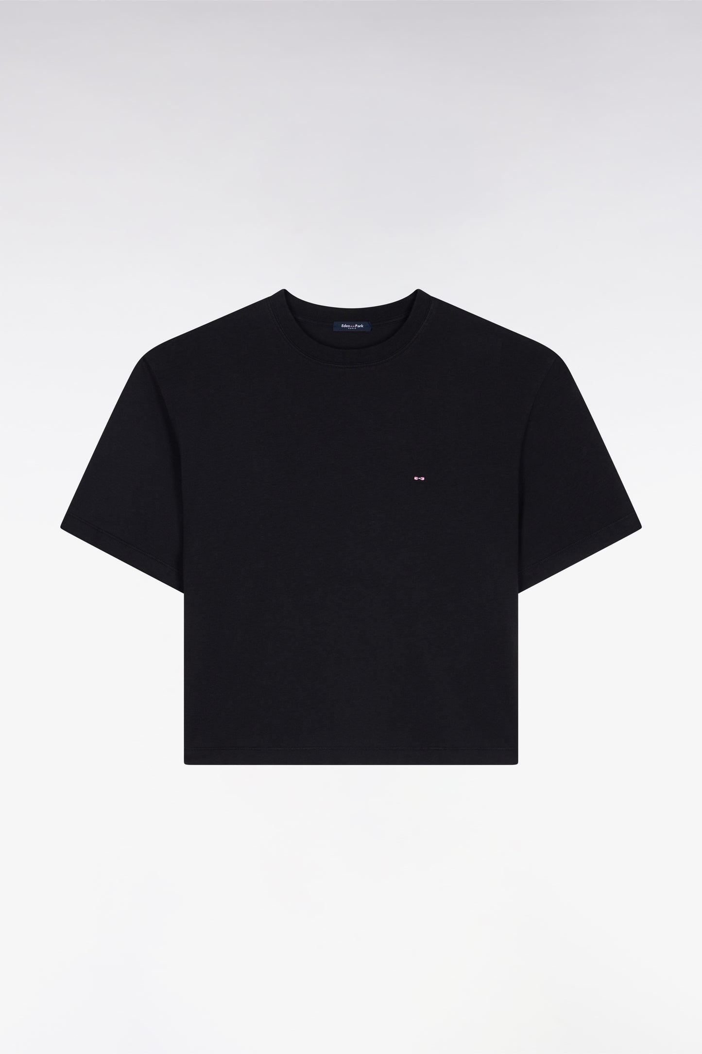 Short-sleeved t-shirt in black lyocell and cotton oversized cut