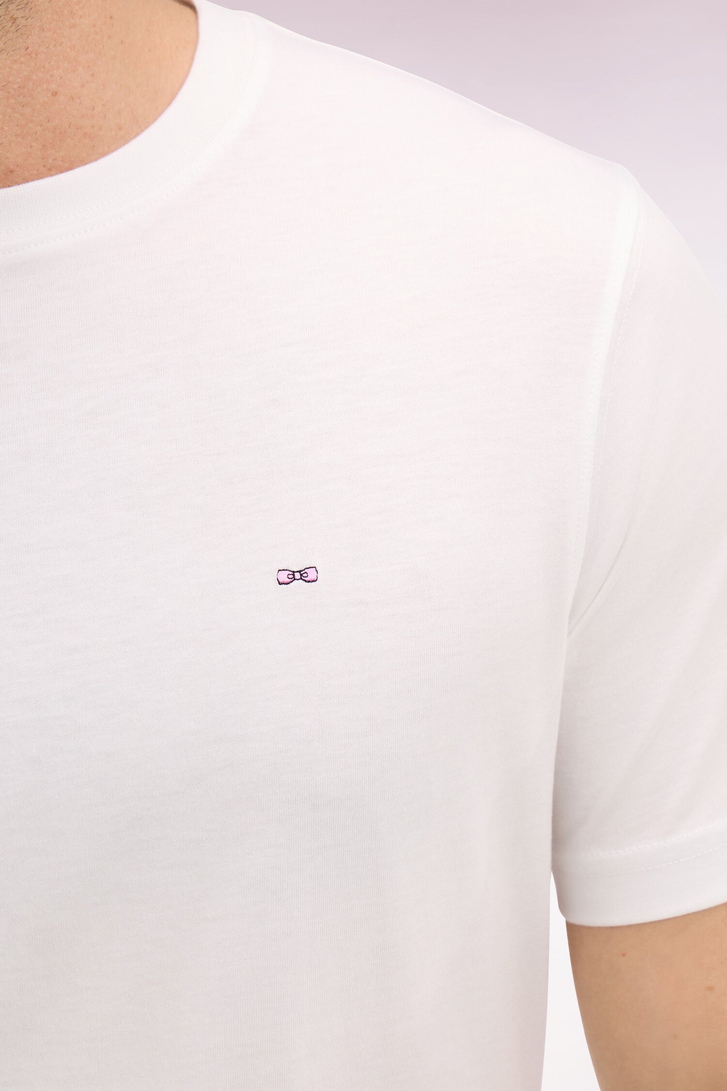 White Pima cotton short-sleeved T-shirt with regular fit embroidery