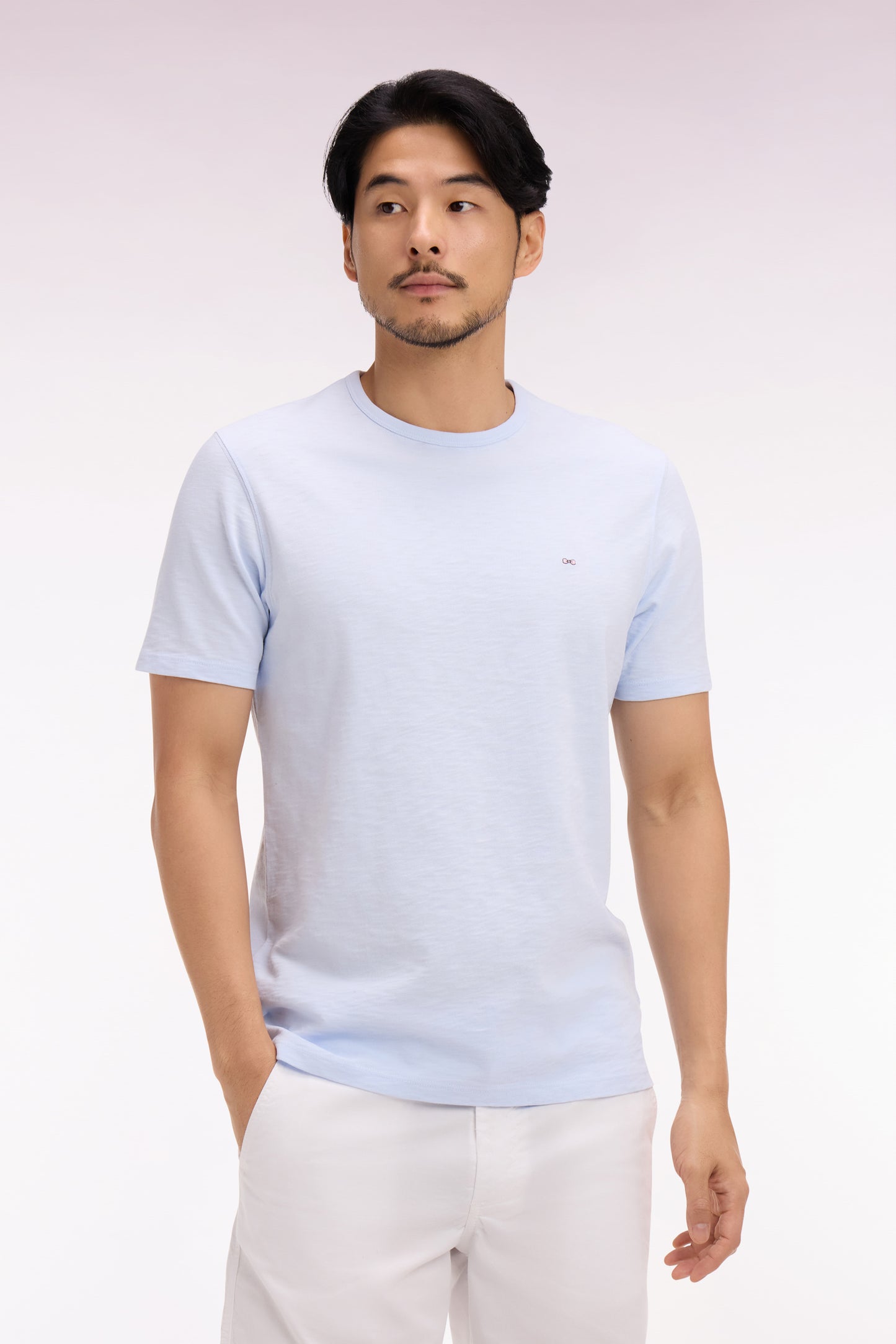 Regular fit short-sleeved T-shirt in slub sky cotton jersey
