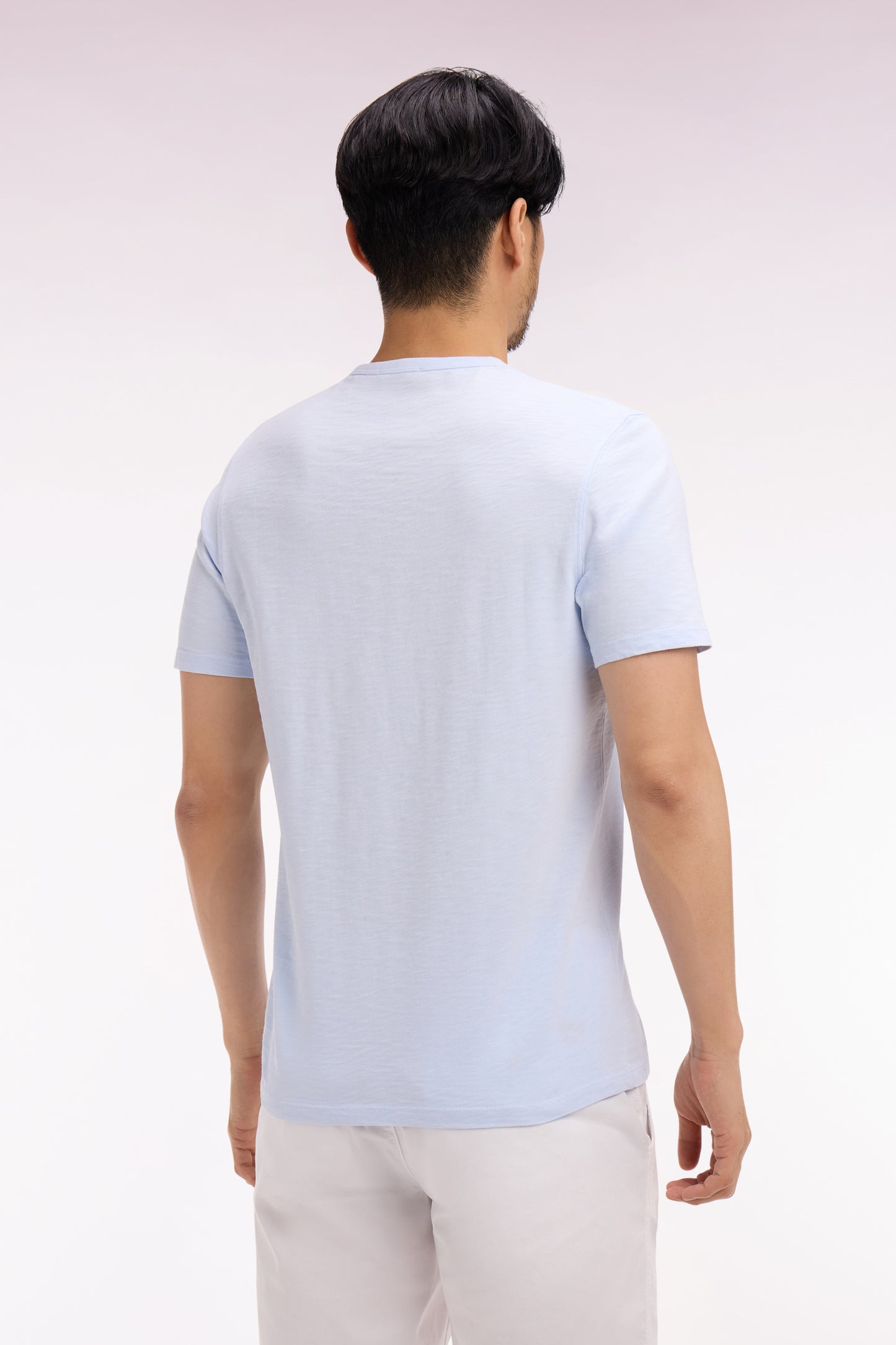 Regular fit short-sleeved T-shirt in slub sky cotton jersey