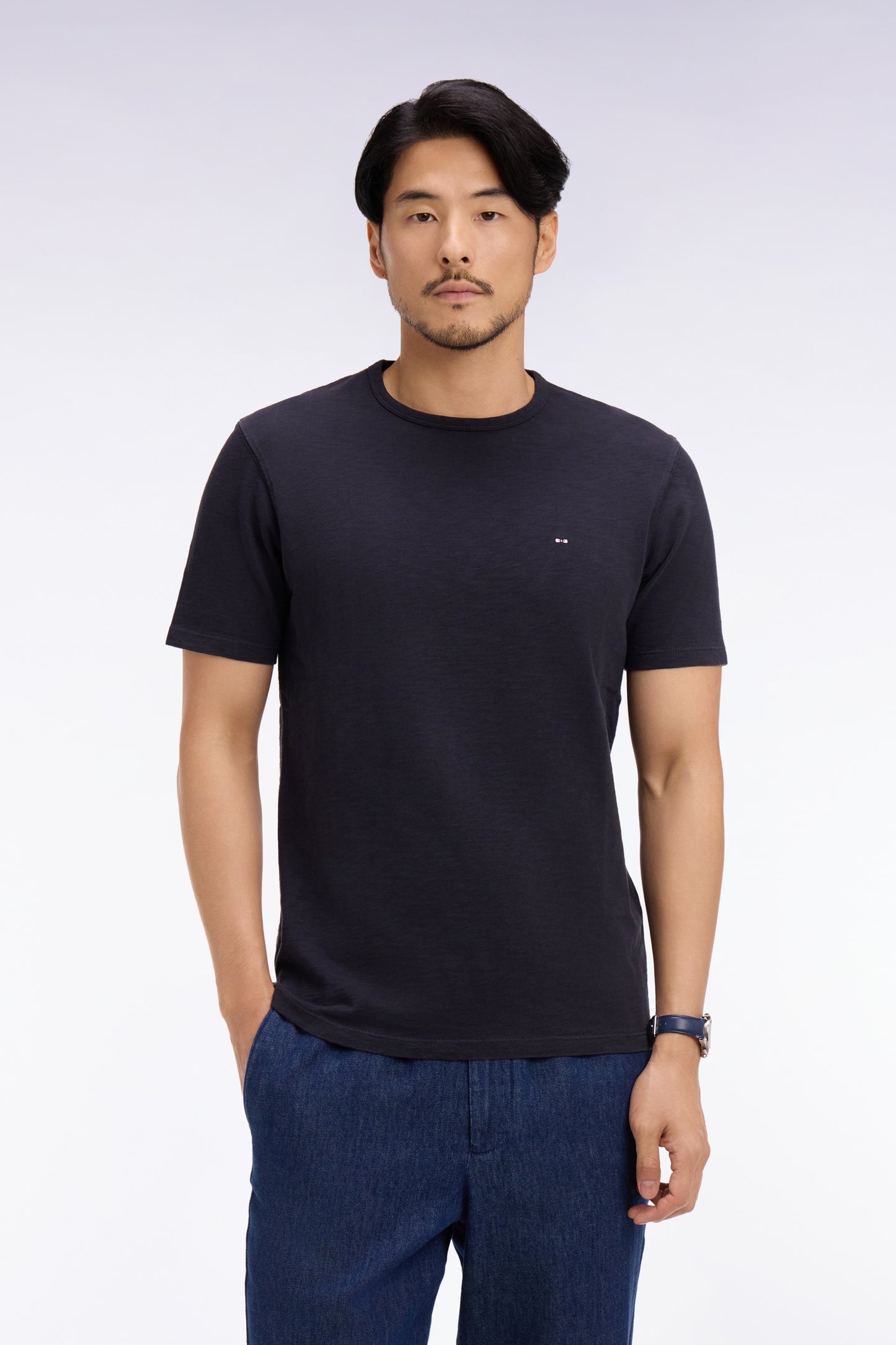 Short-sleeved T-shirt in regular-fit navy slub cotton jersey