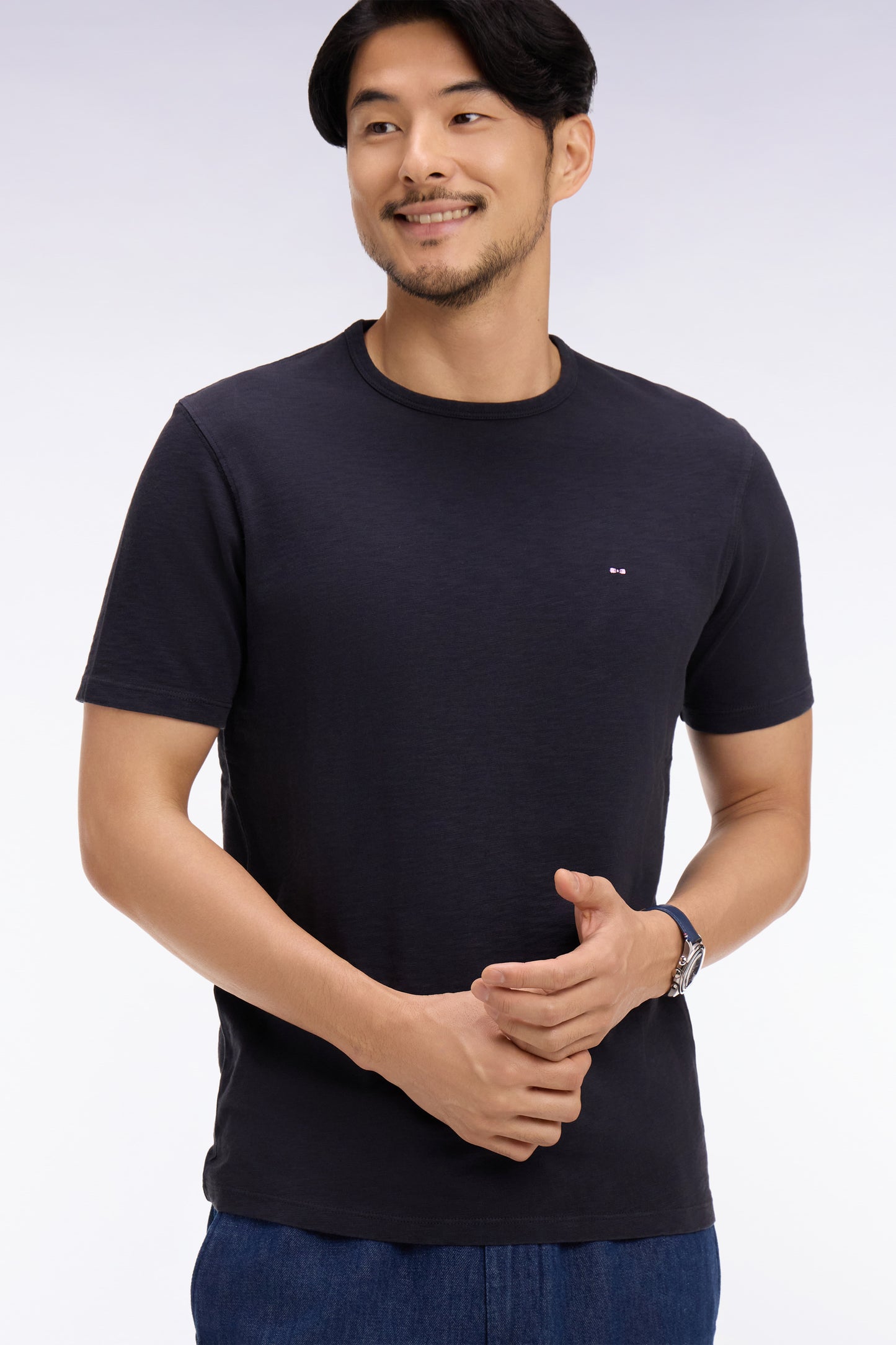 Short-sleeved T-shirt in regular-fit navy slub cotton jersey