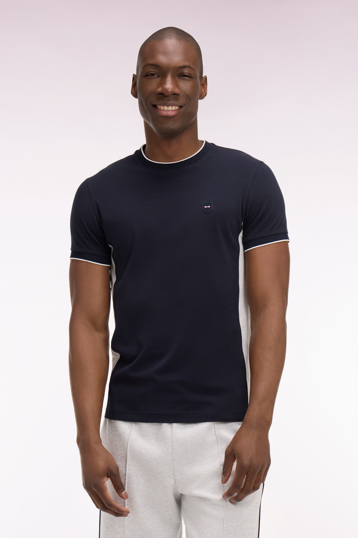 Short-sleeved black stretch cotton cut-out slim-fit T-shirt