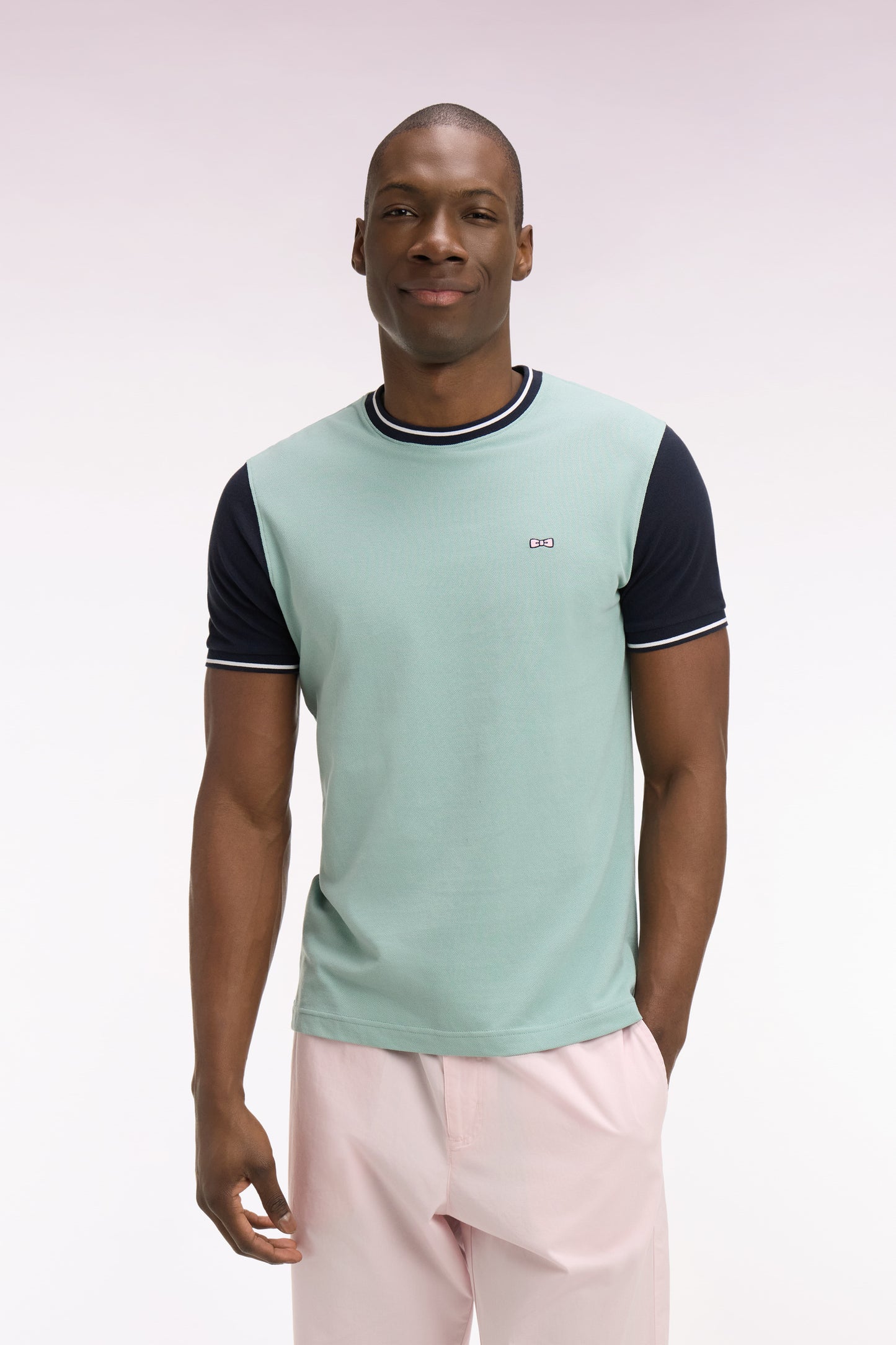 T-shirt à manches courtes en coton vert d'eau brodé coupe regular