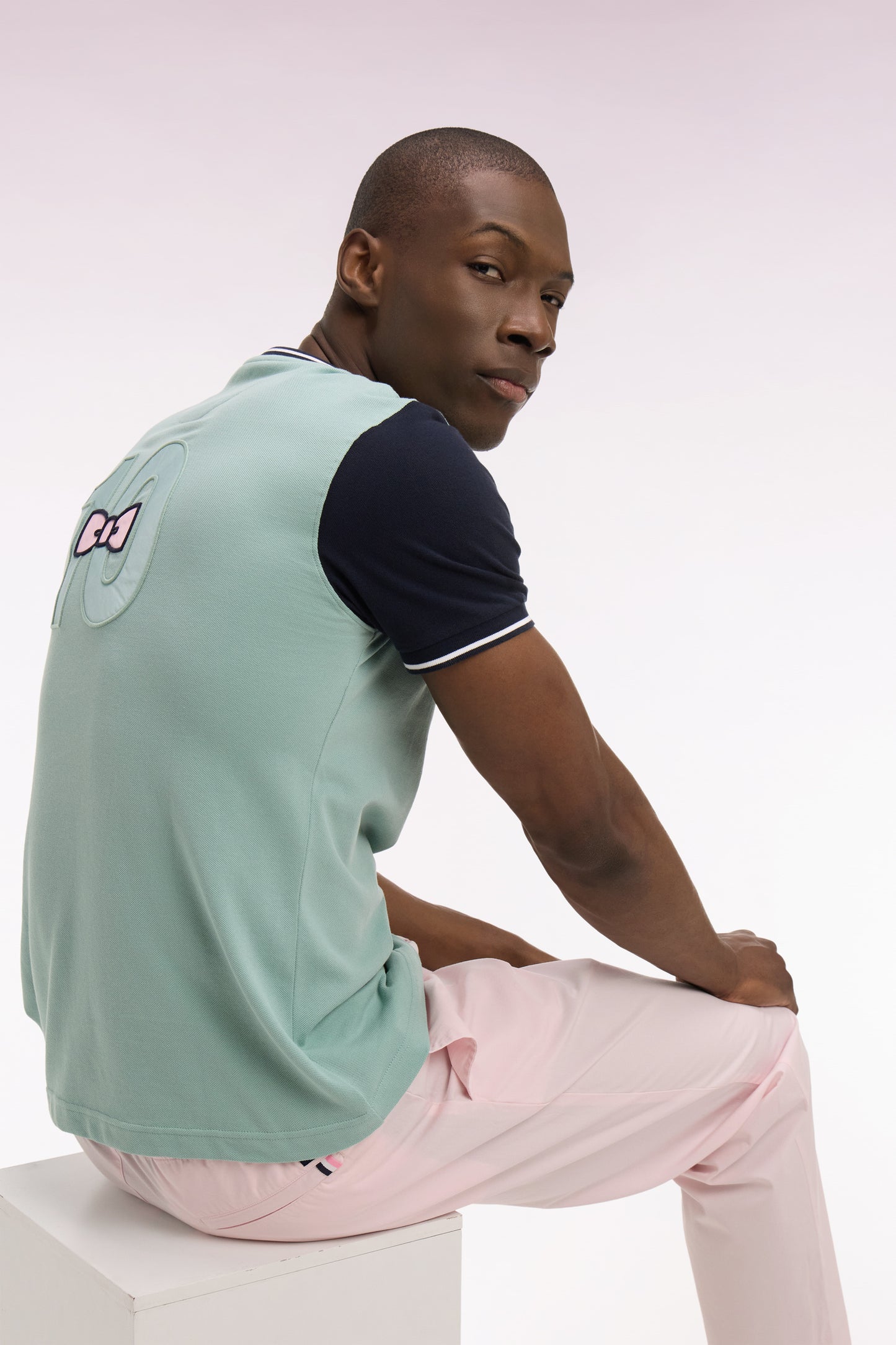 T-shirt à manches courtes en coton vert d'eau brodé coupe regular