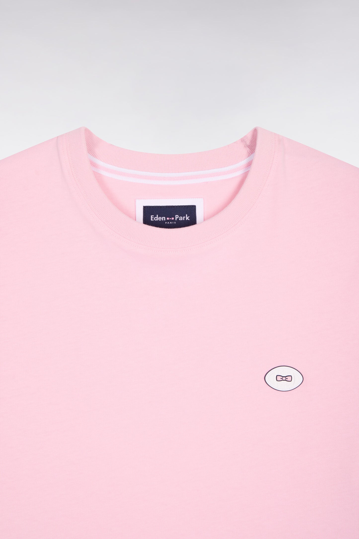 Short-sleeved regular-fit pink cotton T-shirt