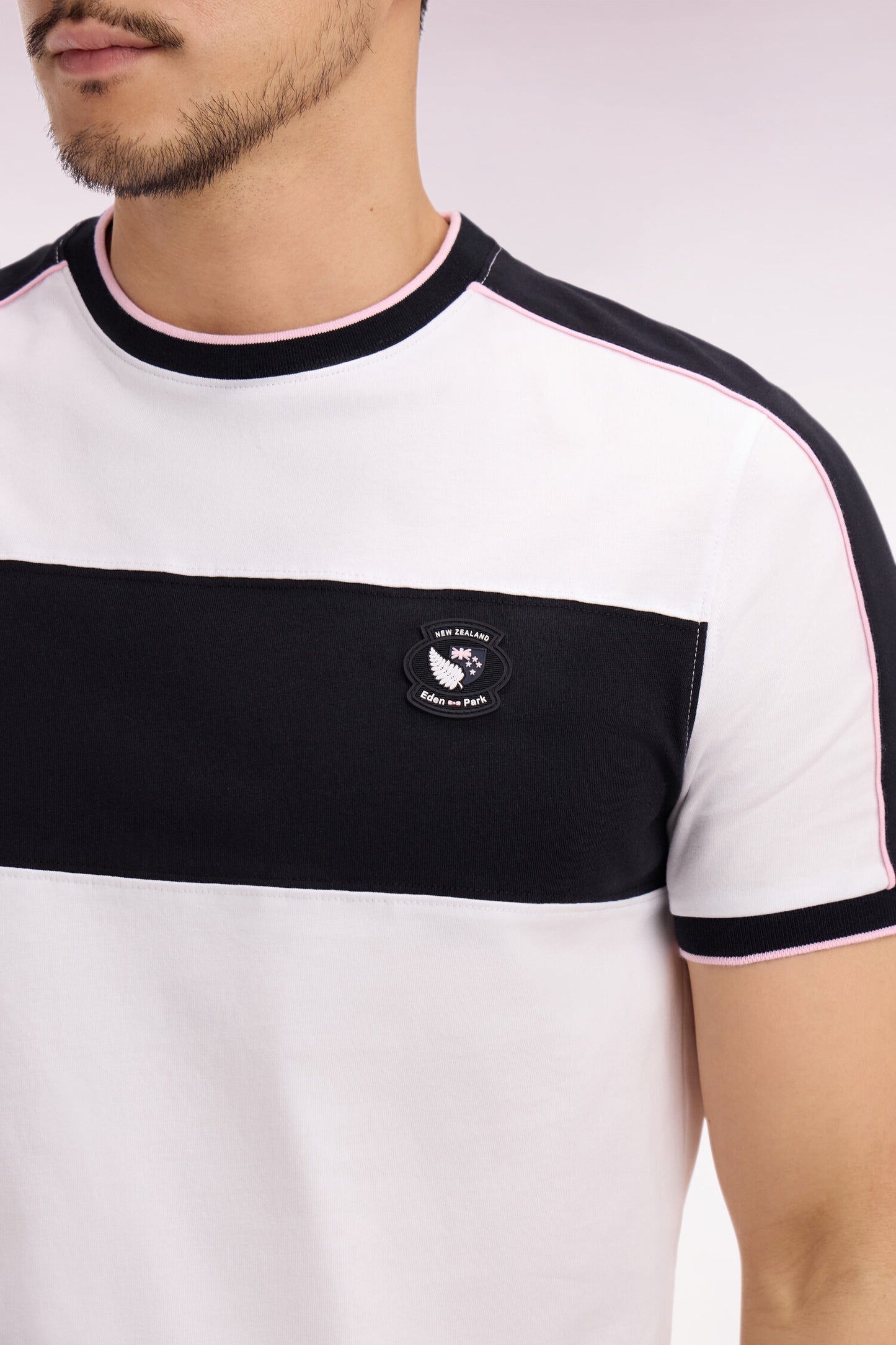 New Zealand short-sleeved T-shirt in white cotton with cutouts, regular fit