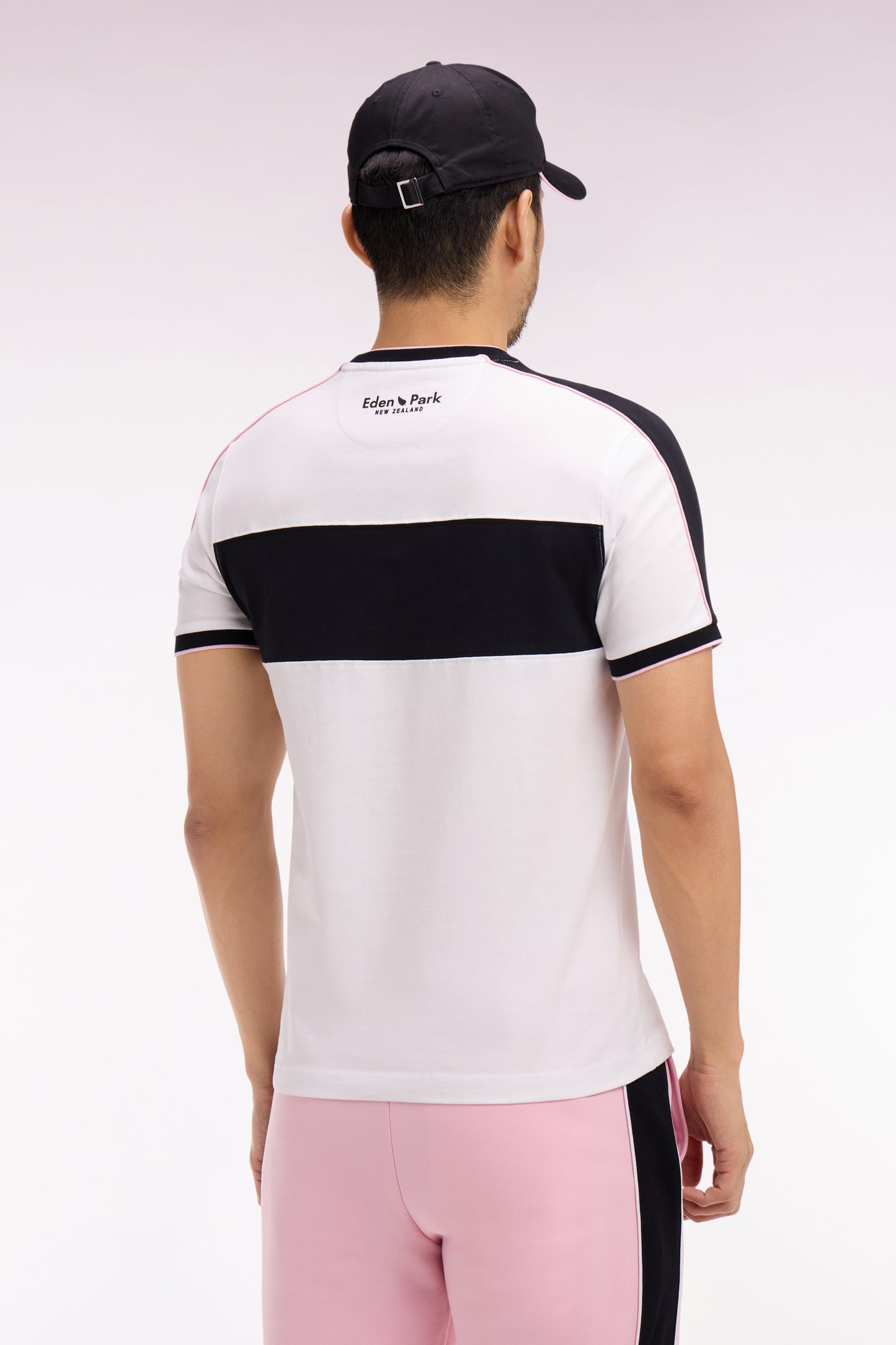 New Zealand short-sleeved T-shirt in white cotton with cutouts, regular fit