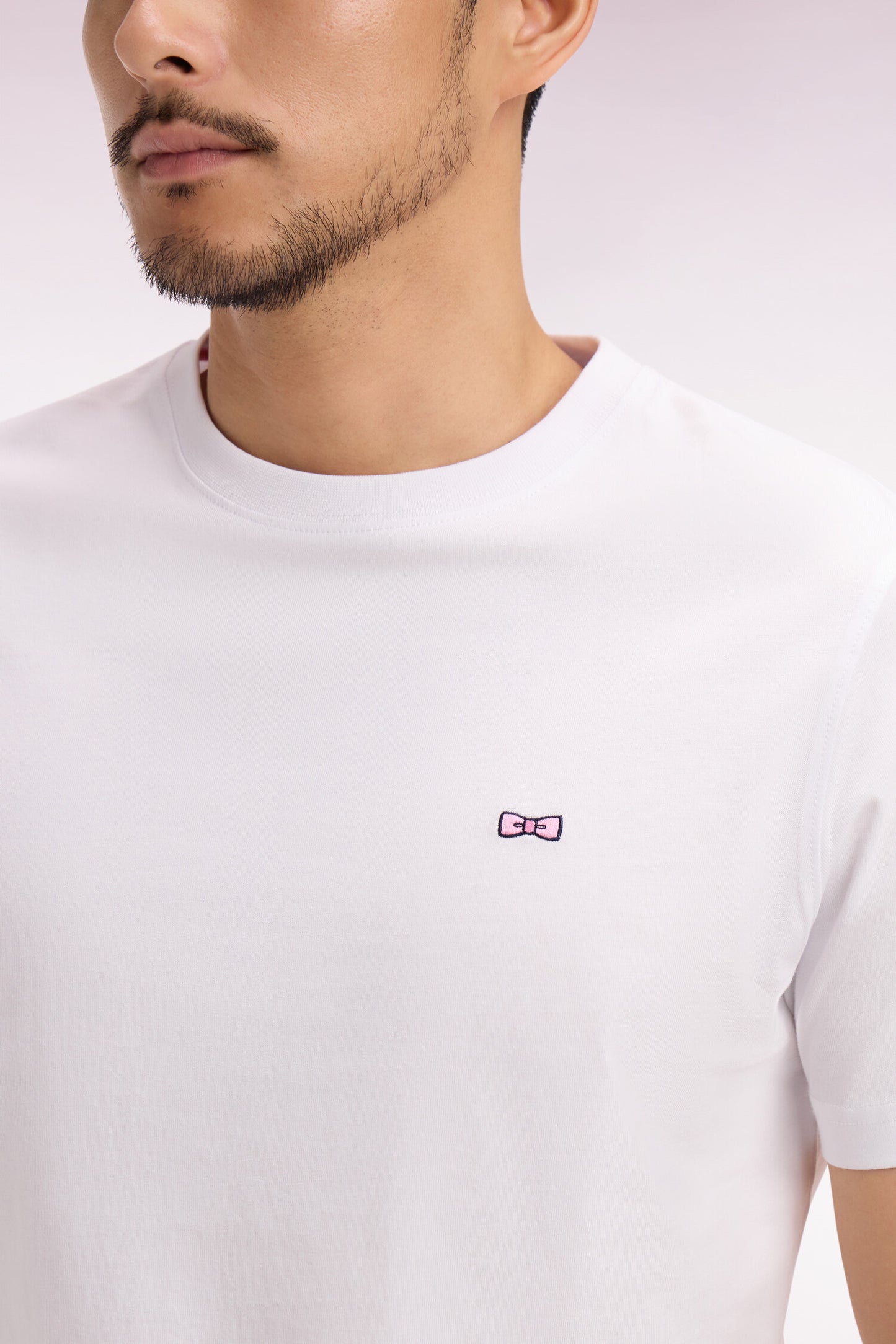White short-sleeved regular-fit screen-printed T-shirt