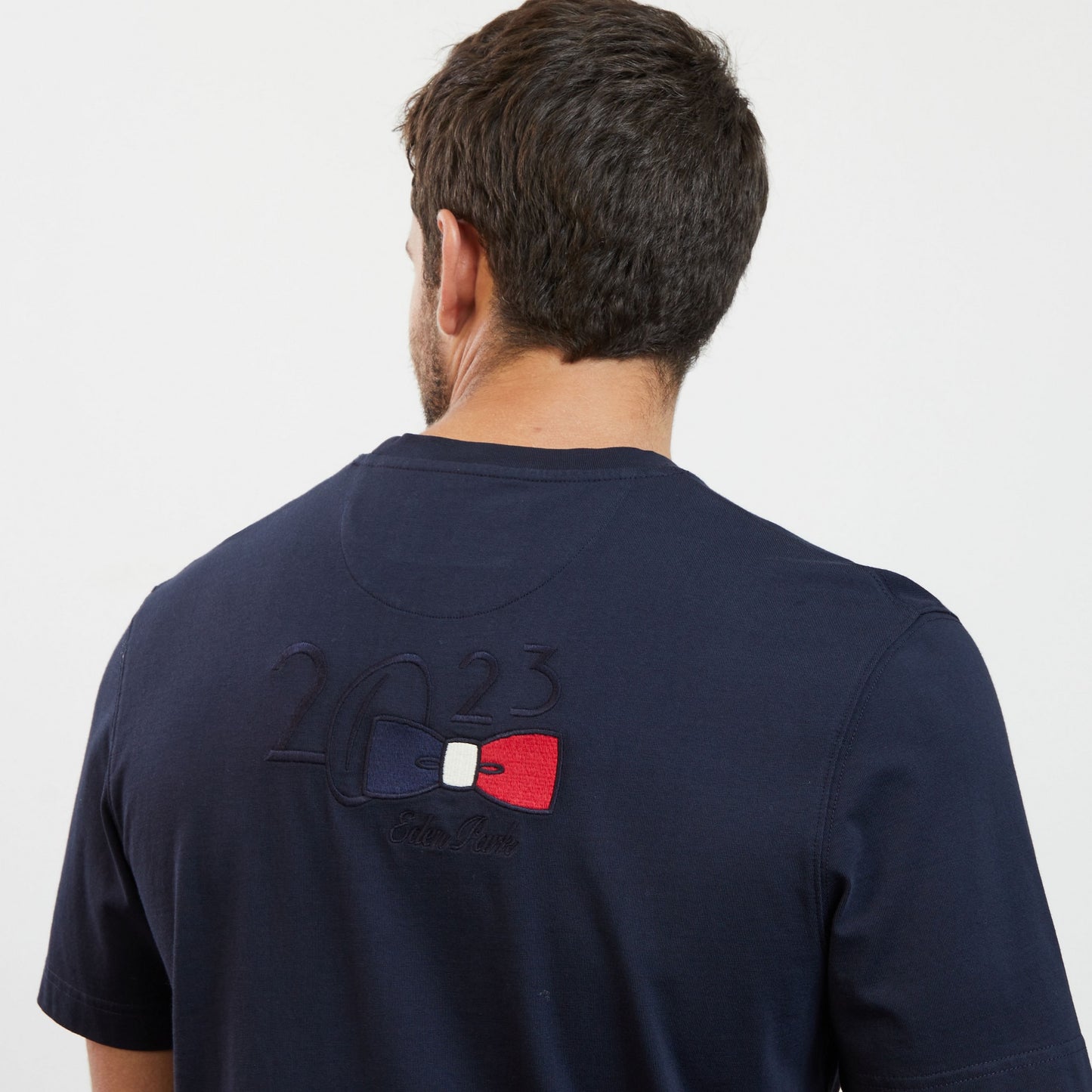 Dark blue T-shirt with 2023 embroidery