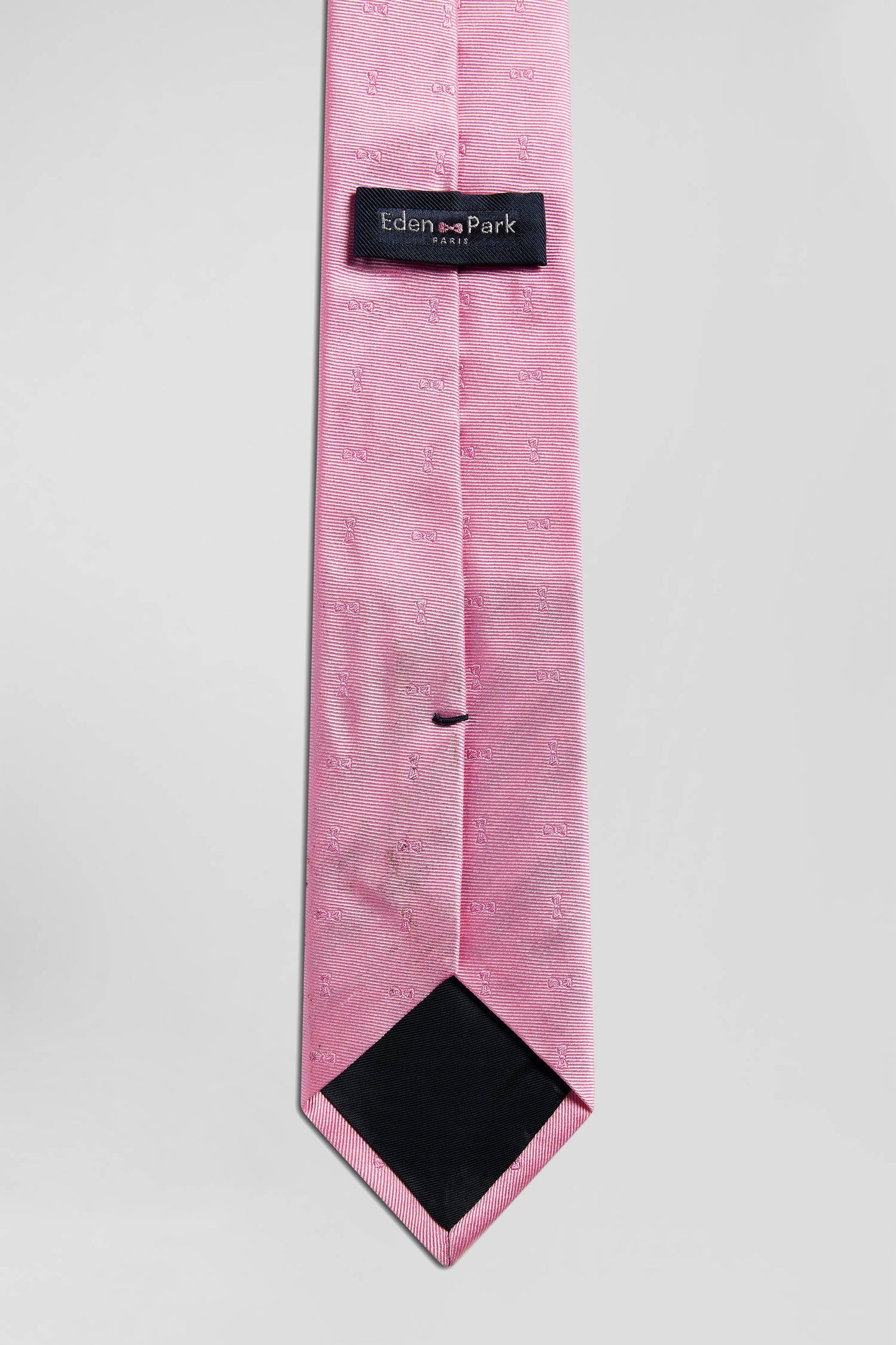 Pink plain silk tie