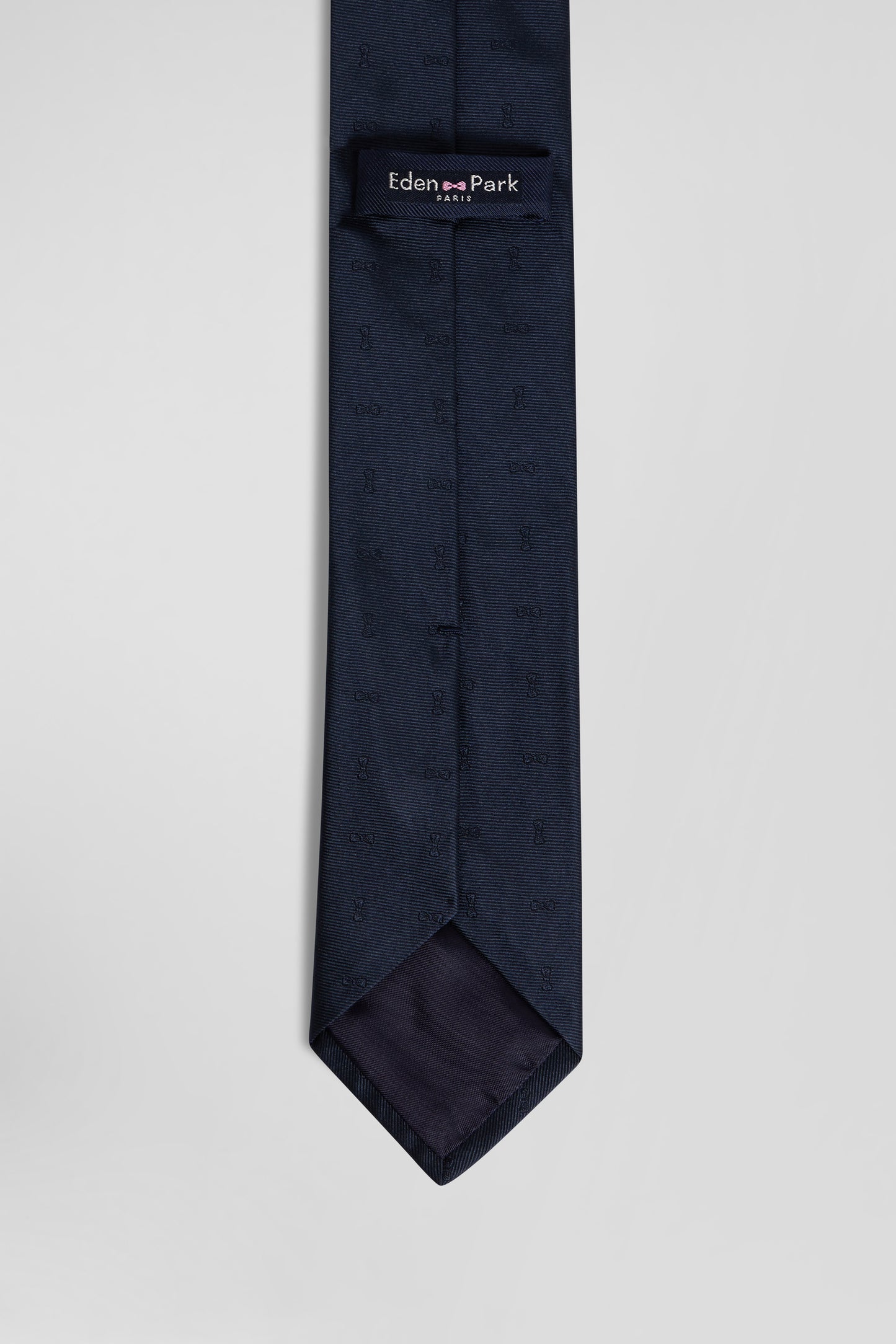 Navy blue plain silk tie