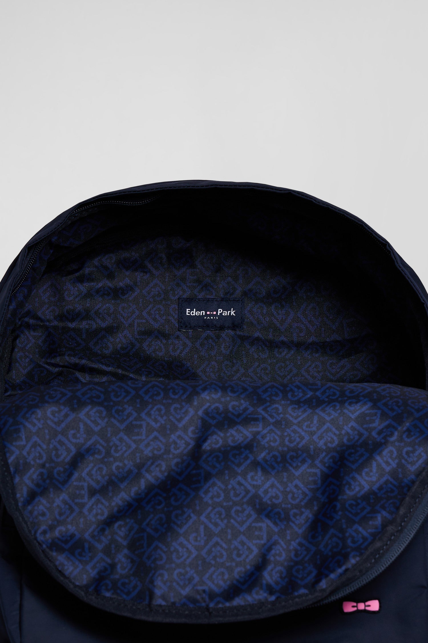 Plain navy blue backpack with Eden Park lettering