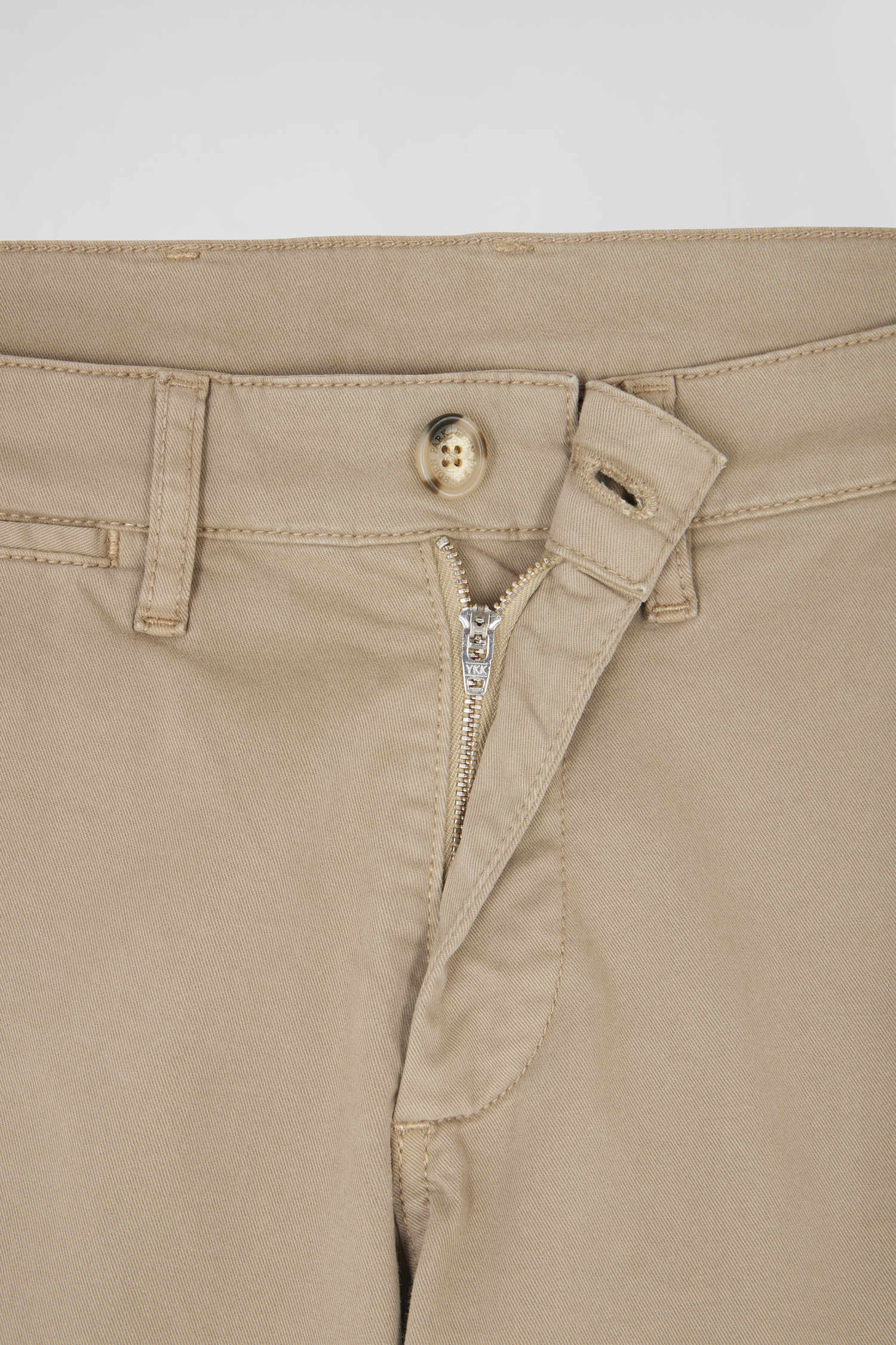 Regular beige chino trousers in stretch cotton gabardine