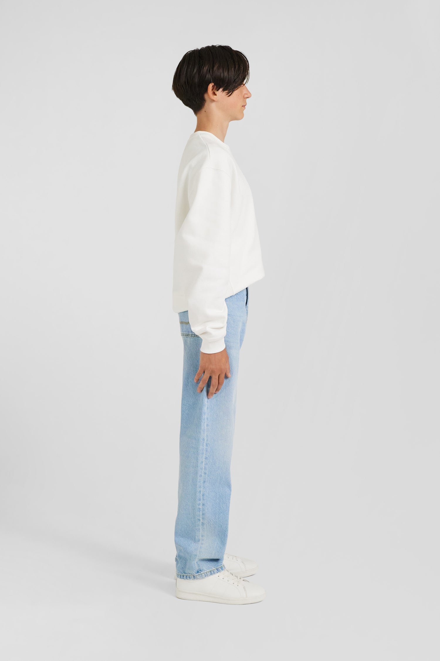 Oversize sky blue cotton denim jeans