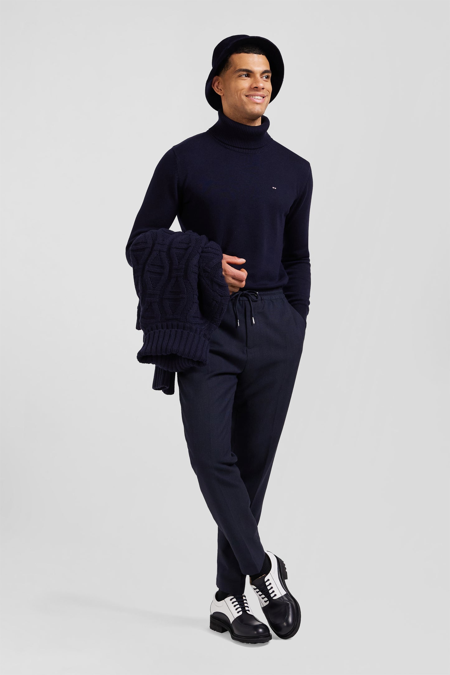 Modern navy blue elastic waist trousers