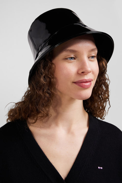 Black vinyl bucket hat - Image 2