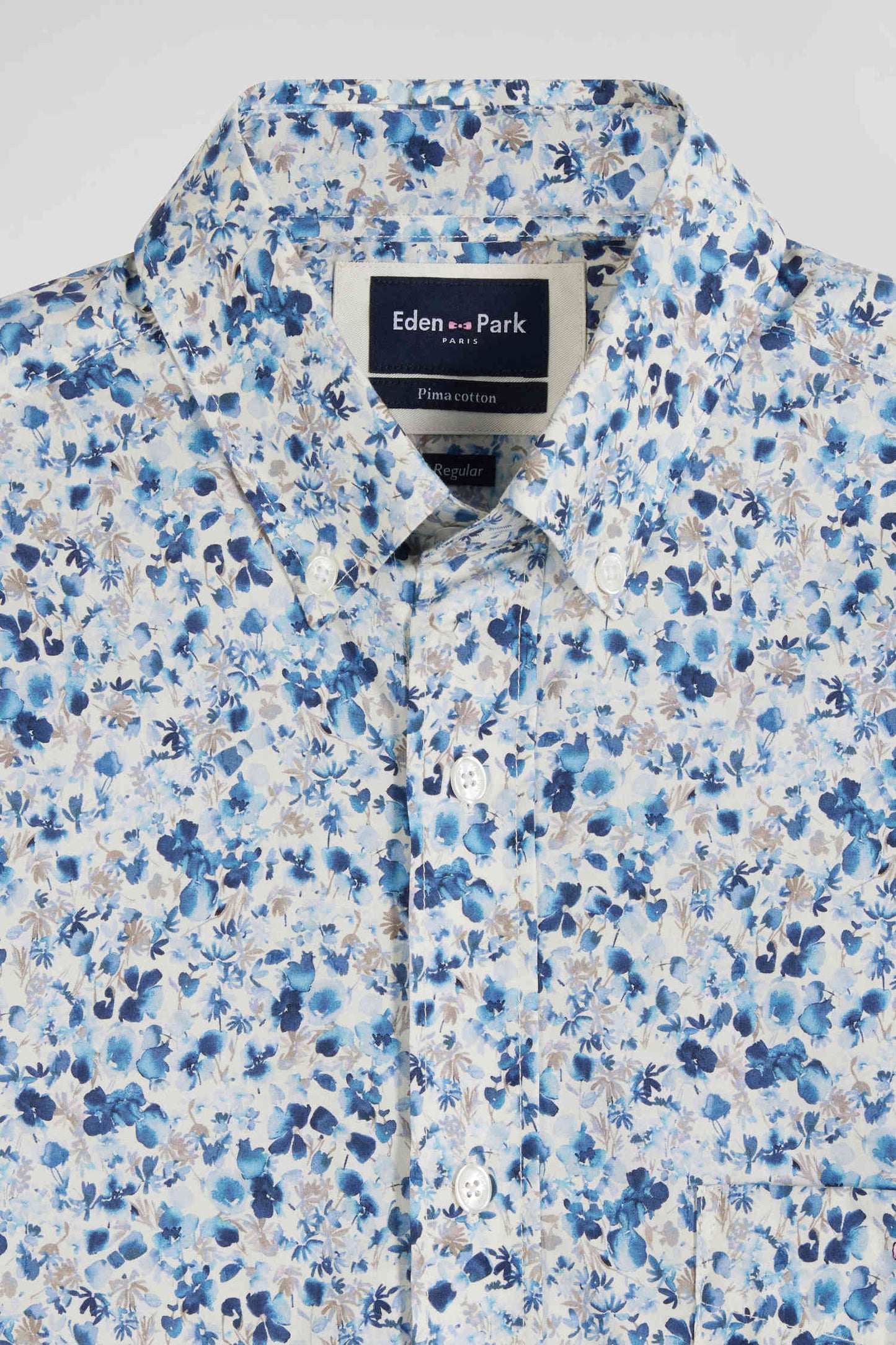 Regular ecru cotton short-sleeved shirt with micro floral print