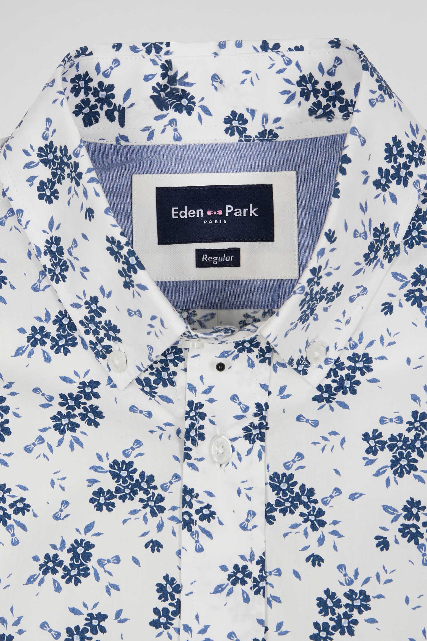 Regular ecru cotton poplin shirt with navy floral print