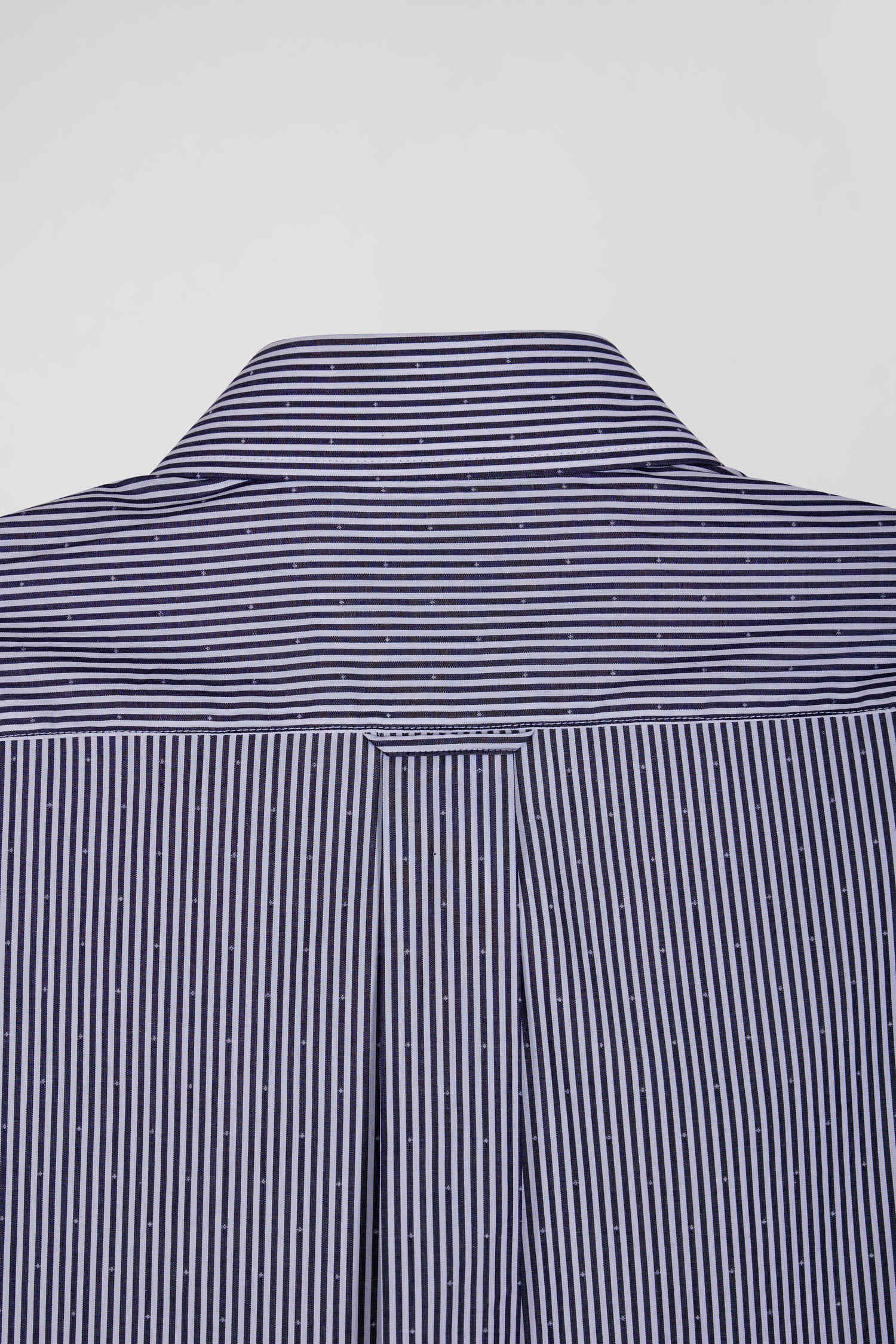 Regular navy blue striped cotton jacquard shirt