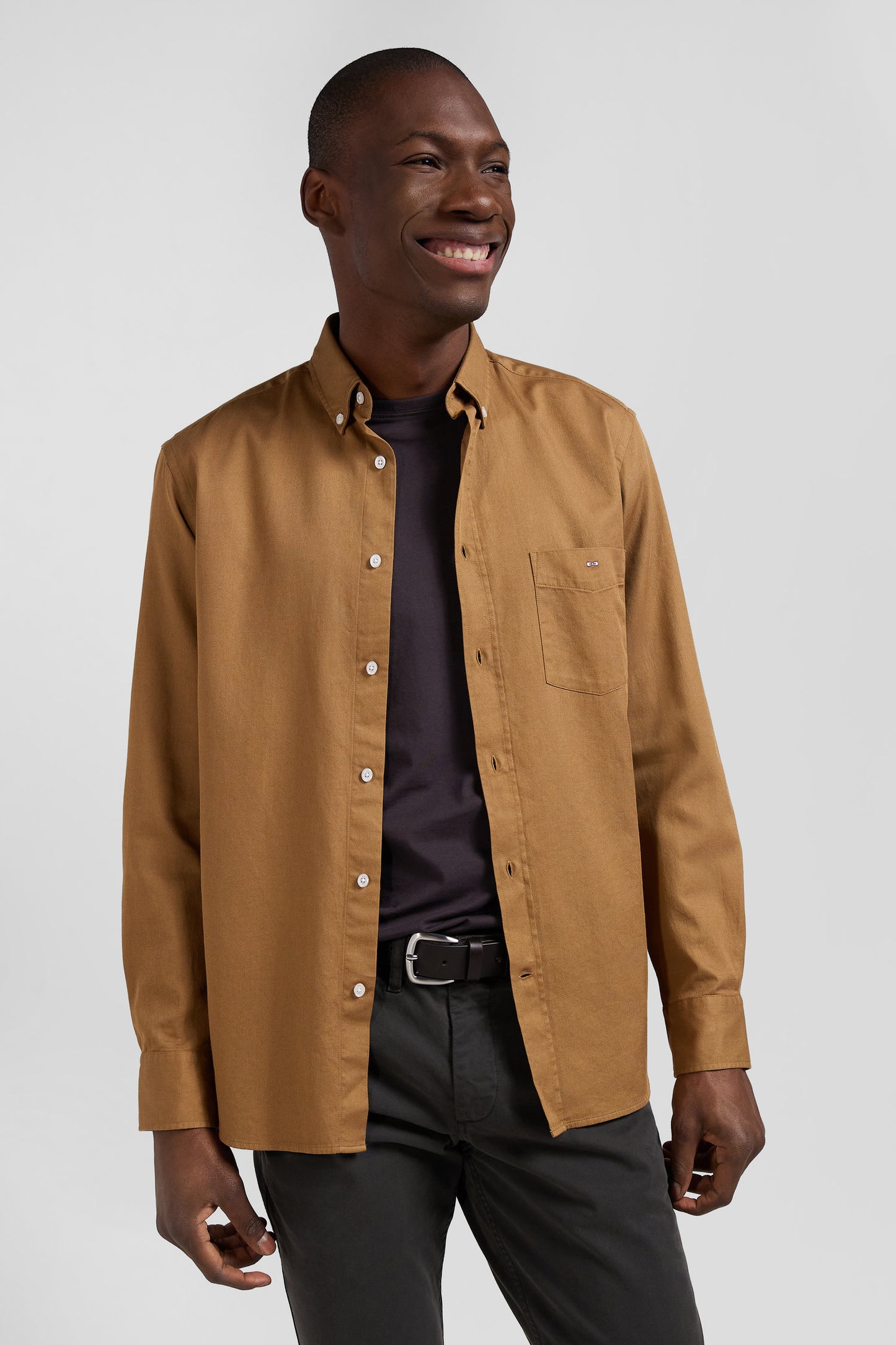 Plain hazelnut cotton piqué shirt Regular fit