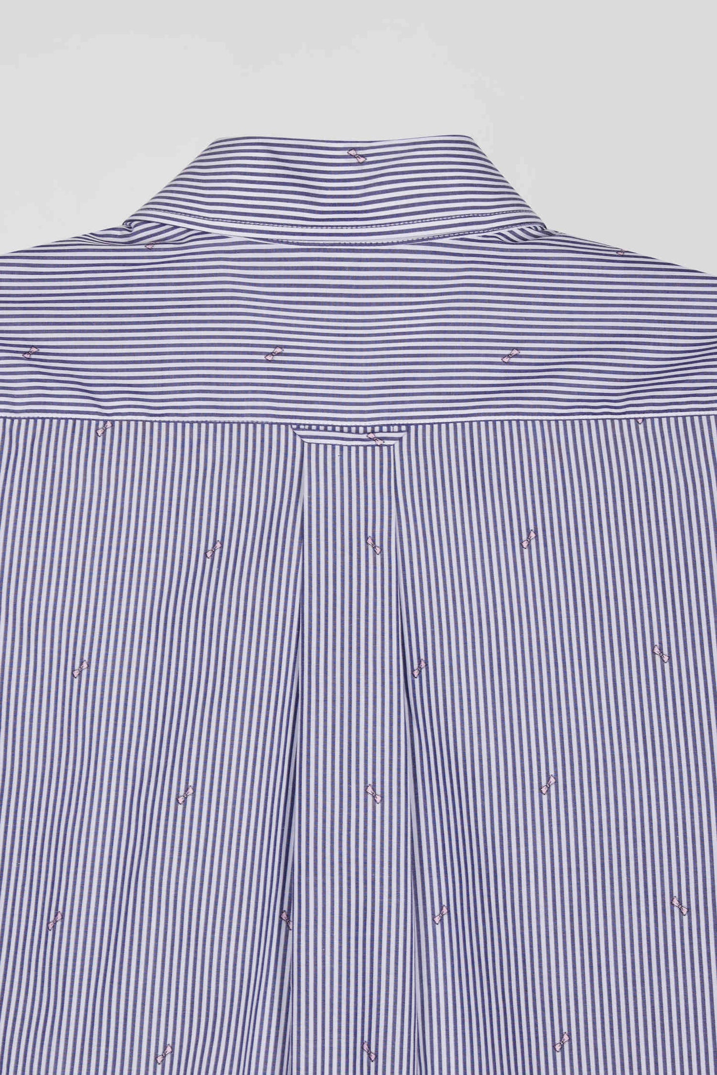 Regular navy blue cotton shirt