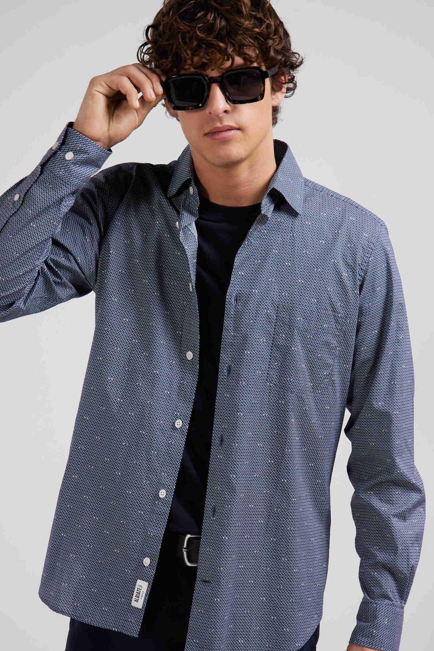 Slim navy blue microprint cotton shirt