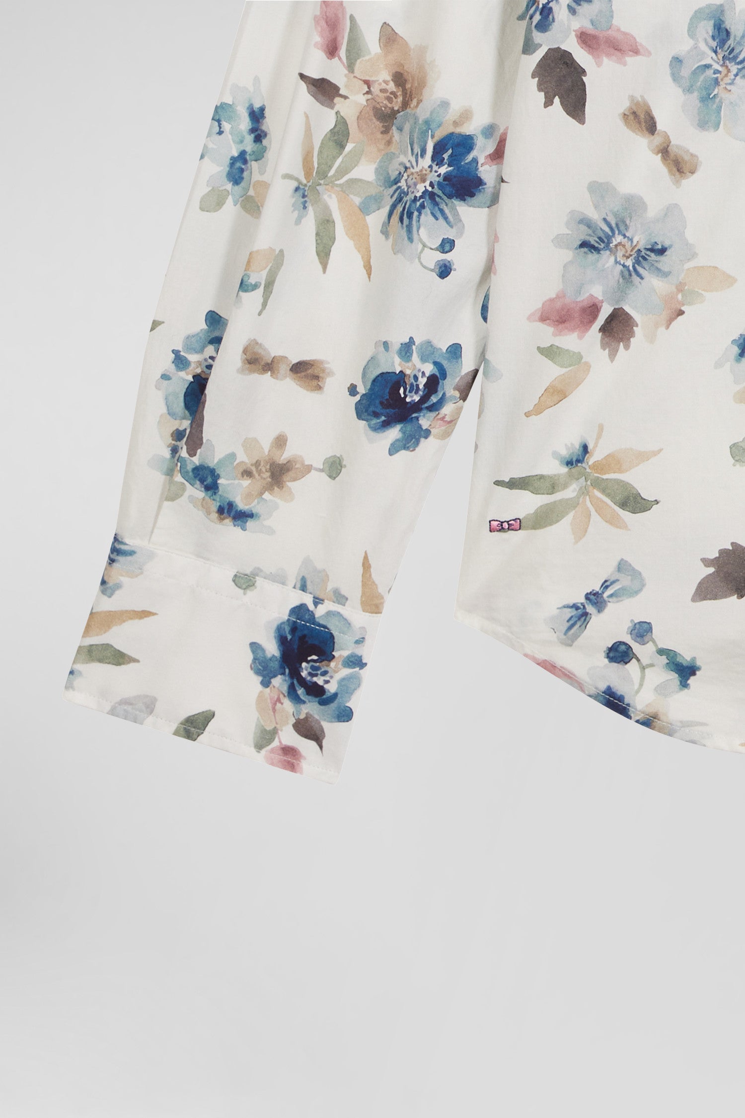 Slim ecru floral print cotton shirt