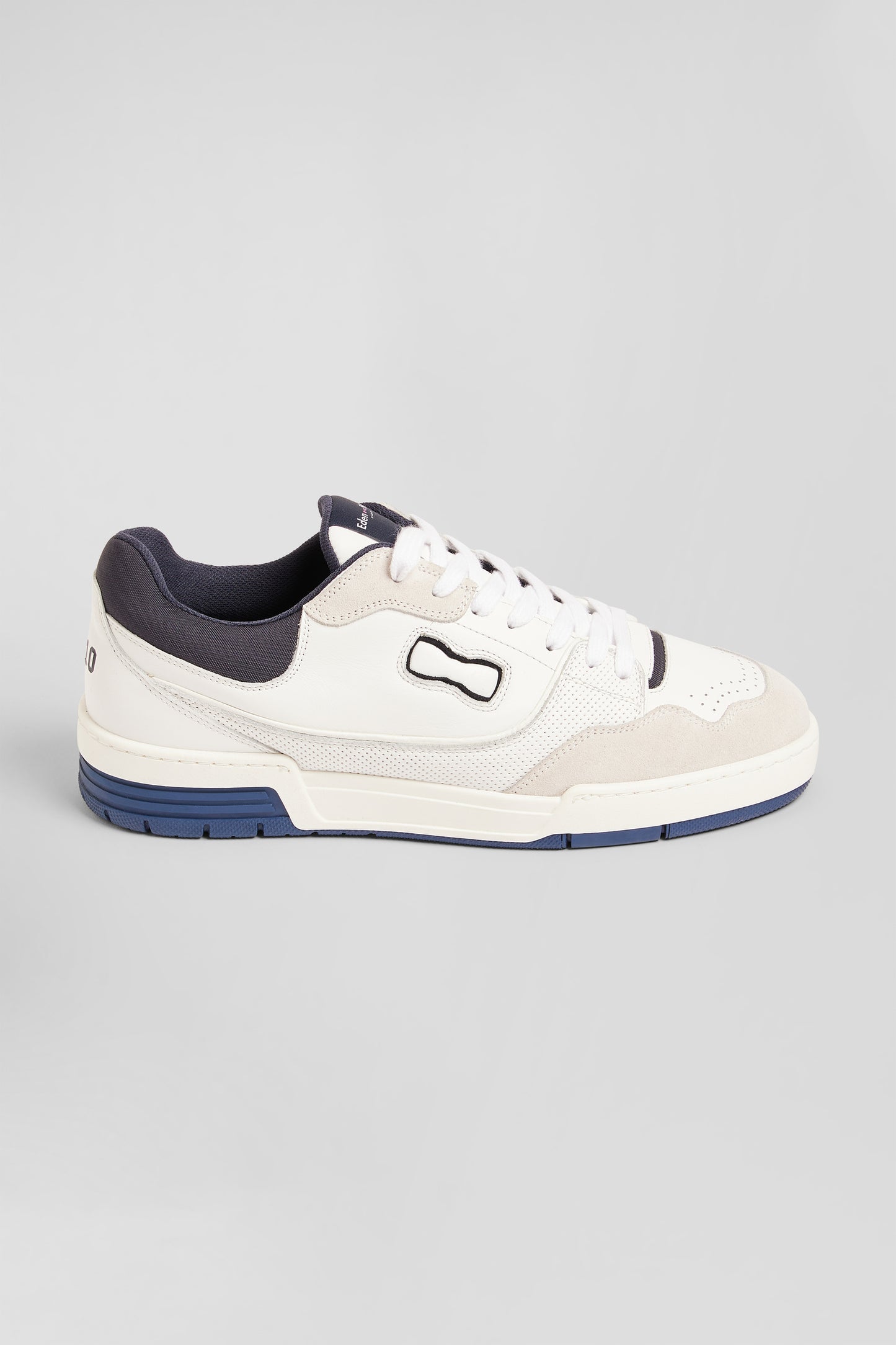 EP10 beige and navy blue leather sneakers