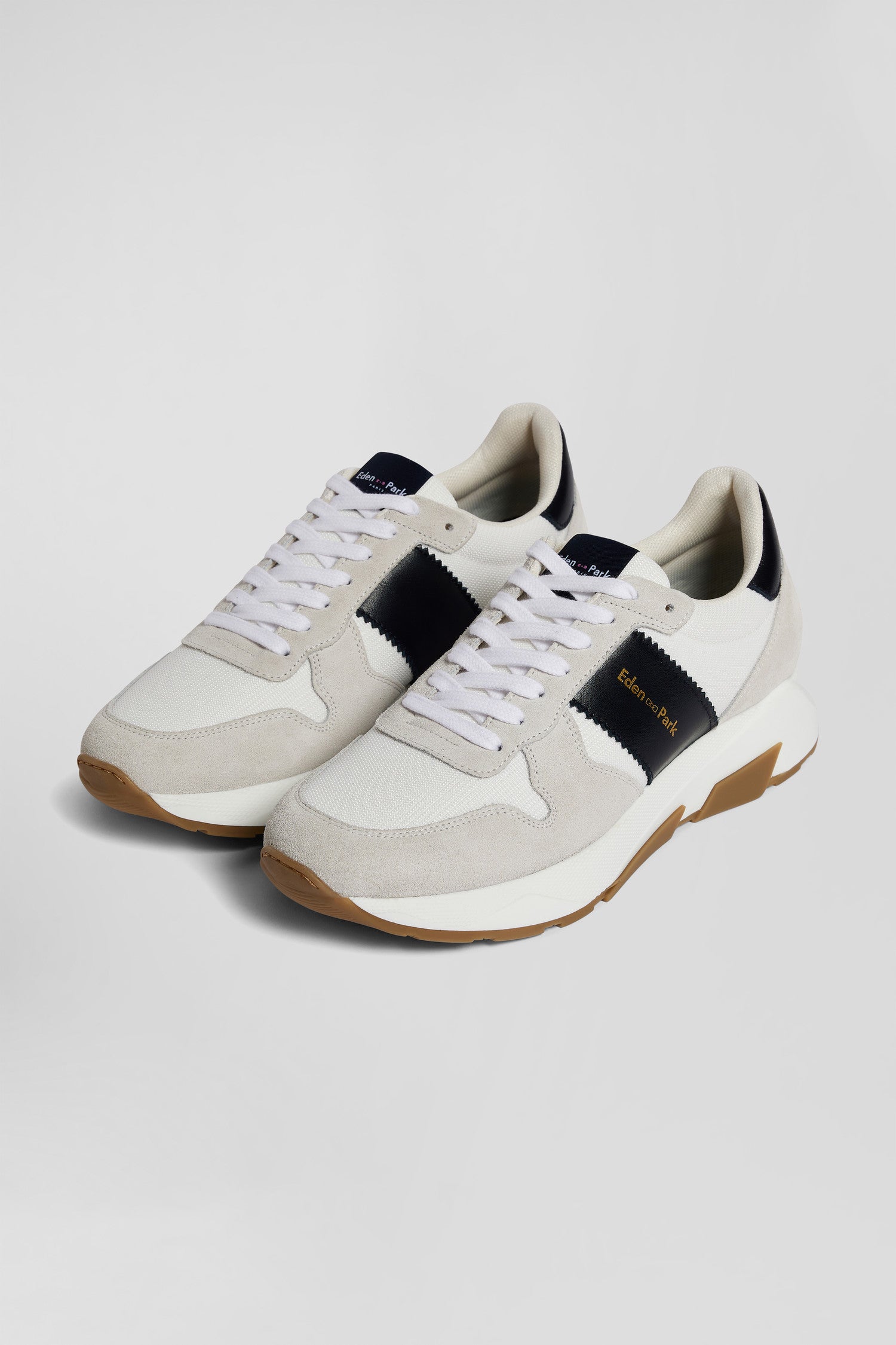 Chunky sole beige and navy blue leather sneakers