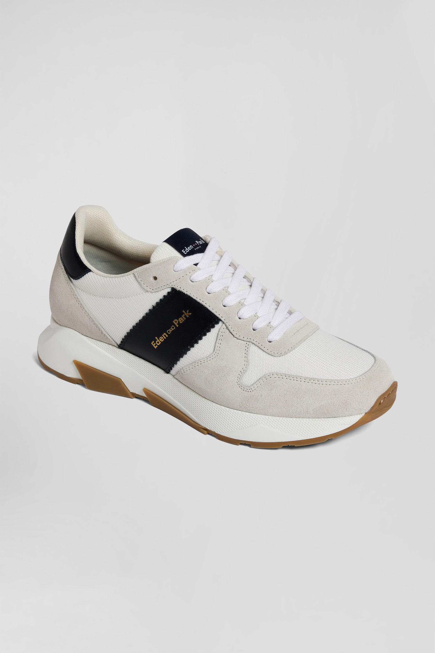 Chunky sole beige and navy blue leather sneakers