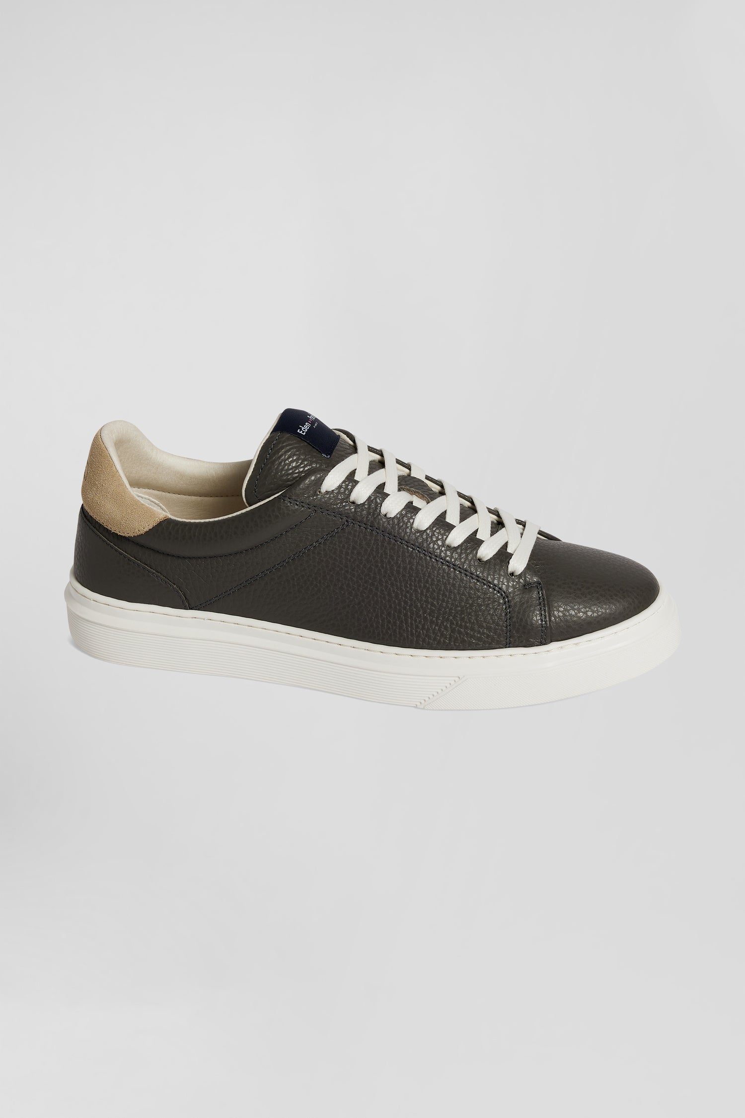 Anthracite grey low-top leather sneakers