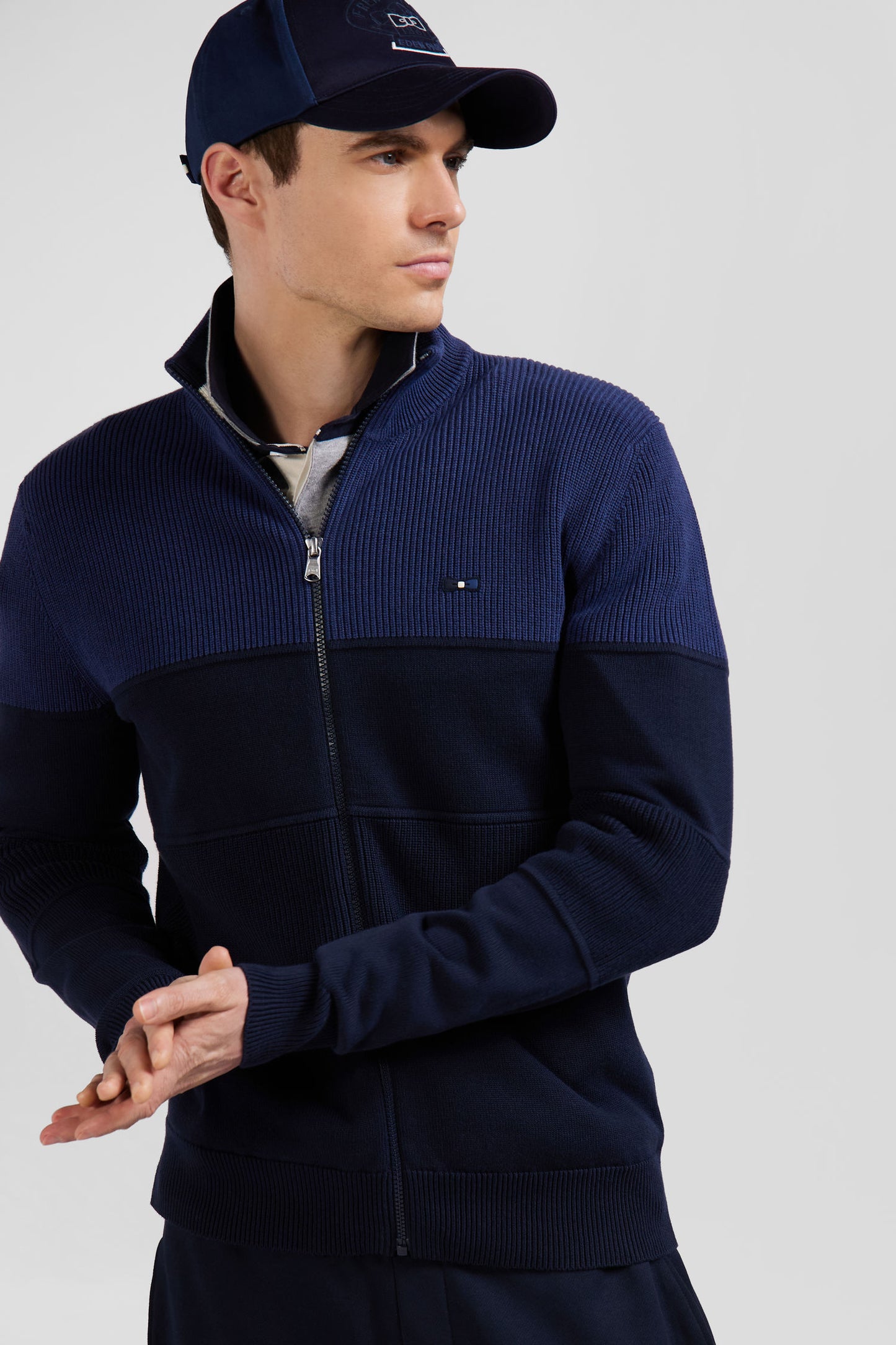 Regular navy blue and blue cotton high collar zipped cardigan