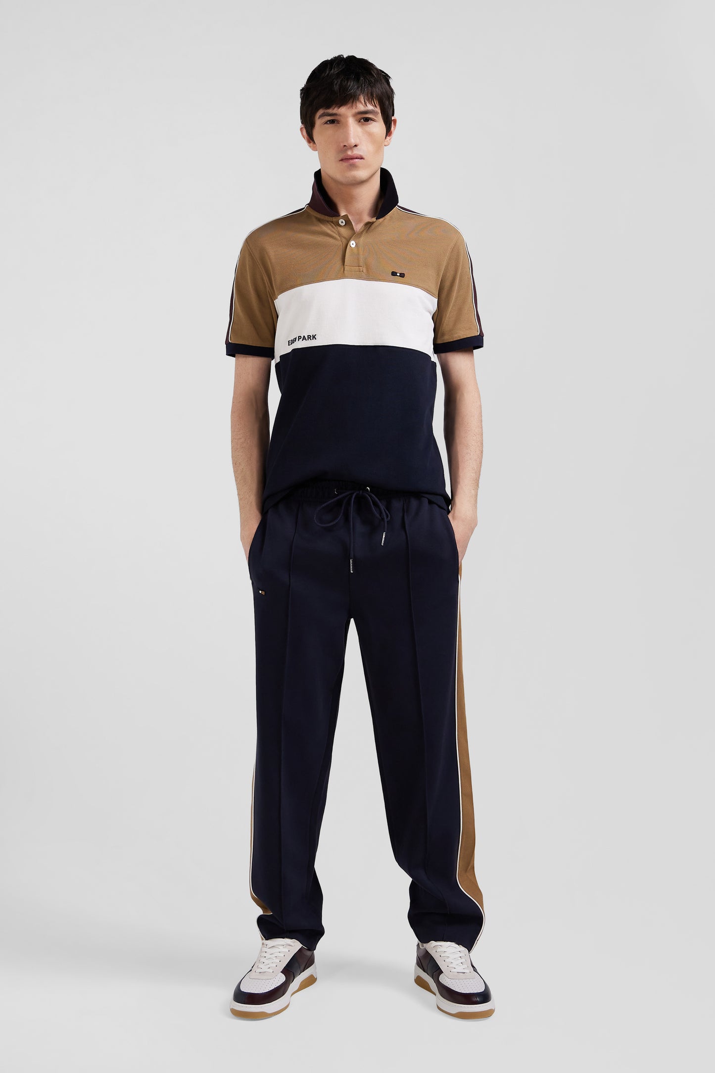 Regular camel mixed cotton jogging bottoms with leg piping